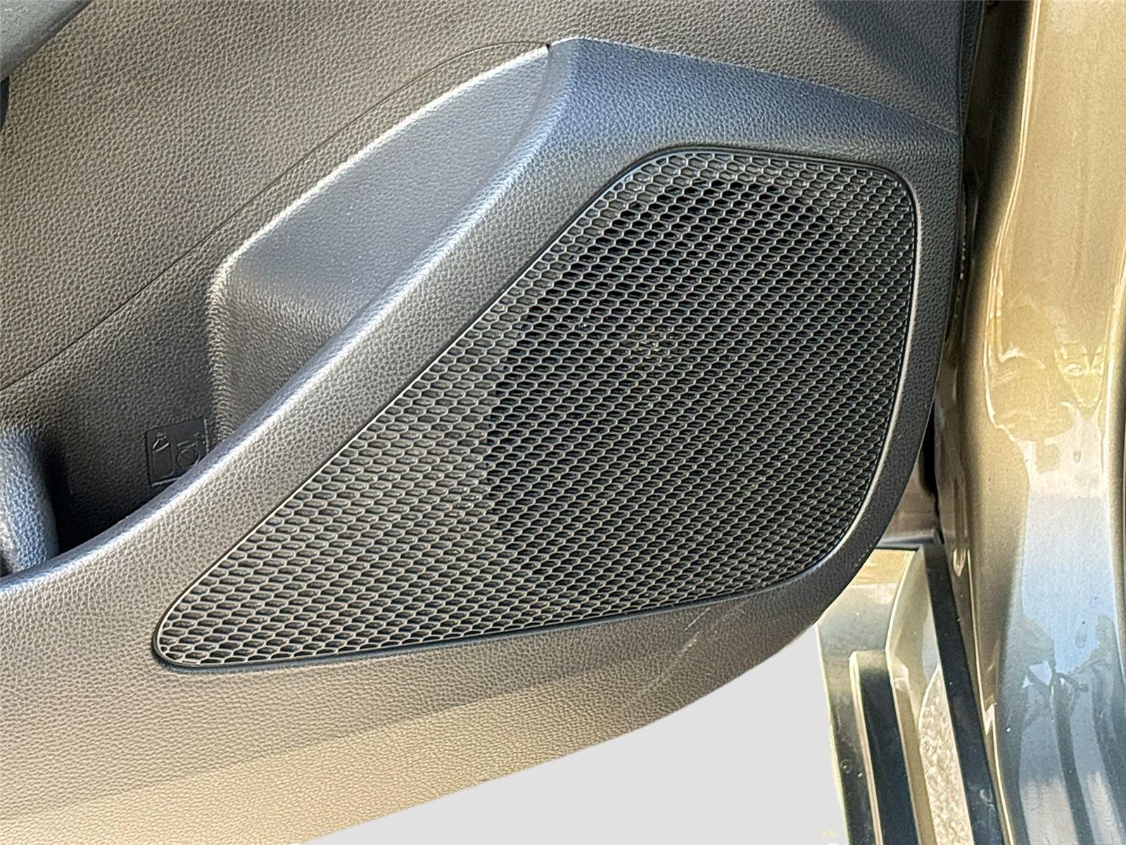 2019 Toyota Corolla Hatchback SE