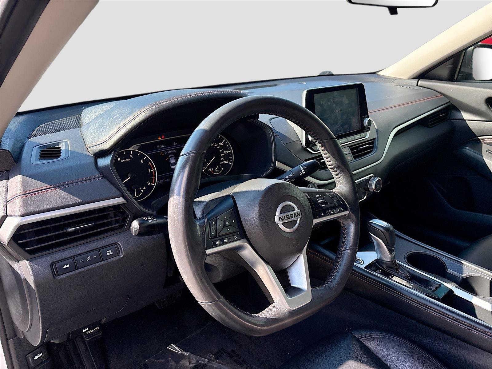 2022 Nissan Altima 2.5 SR
