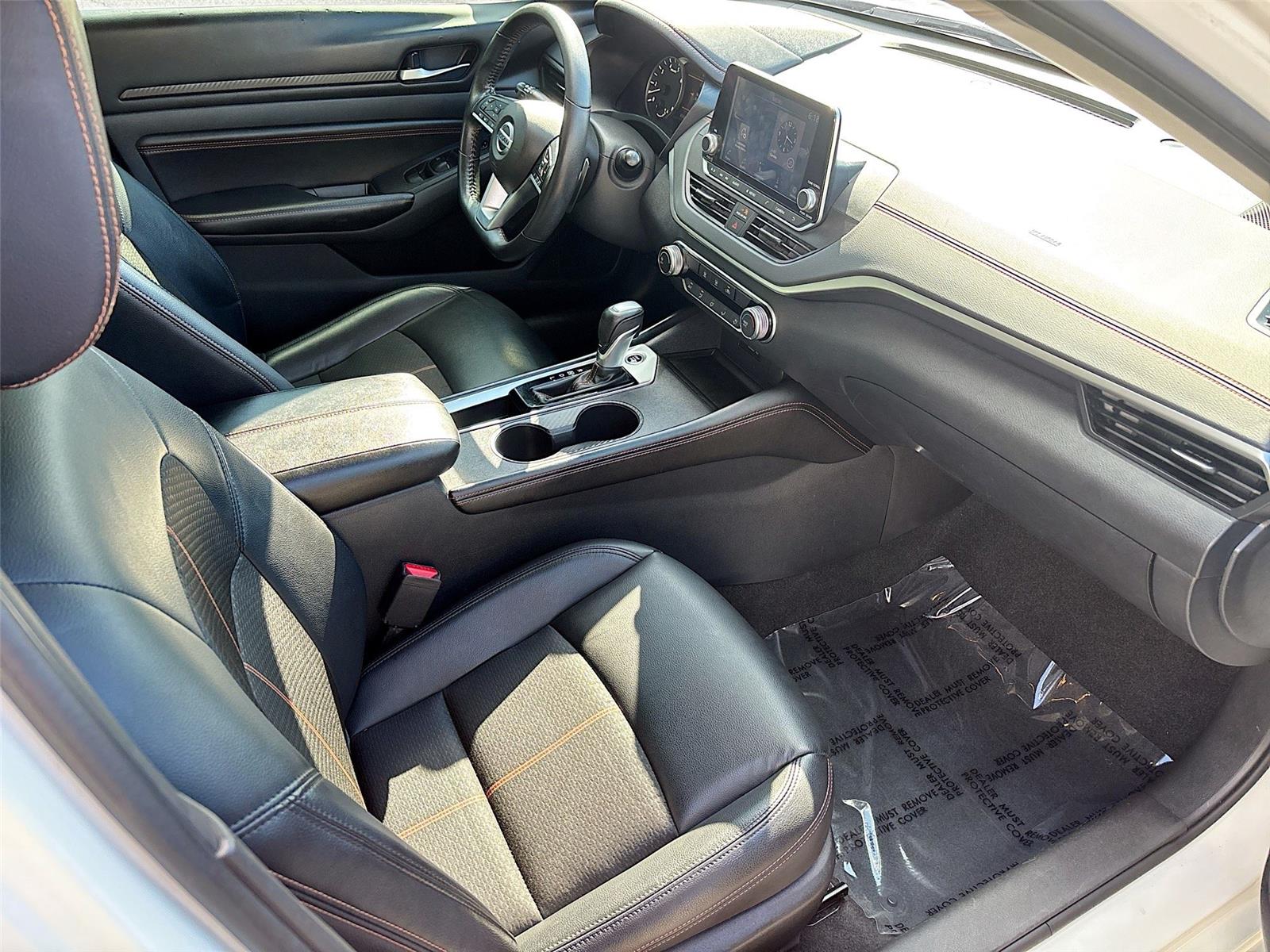 2022 Nissan Altima 2.5 SR