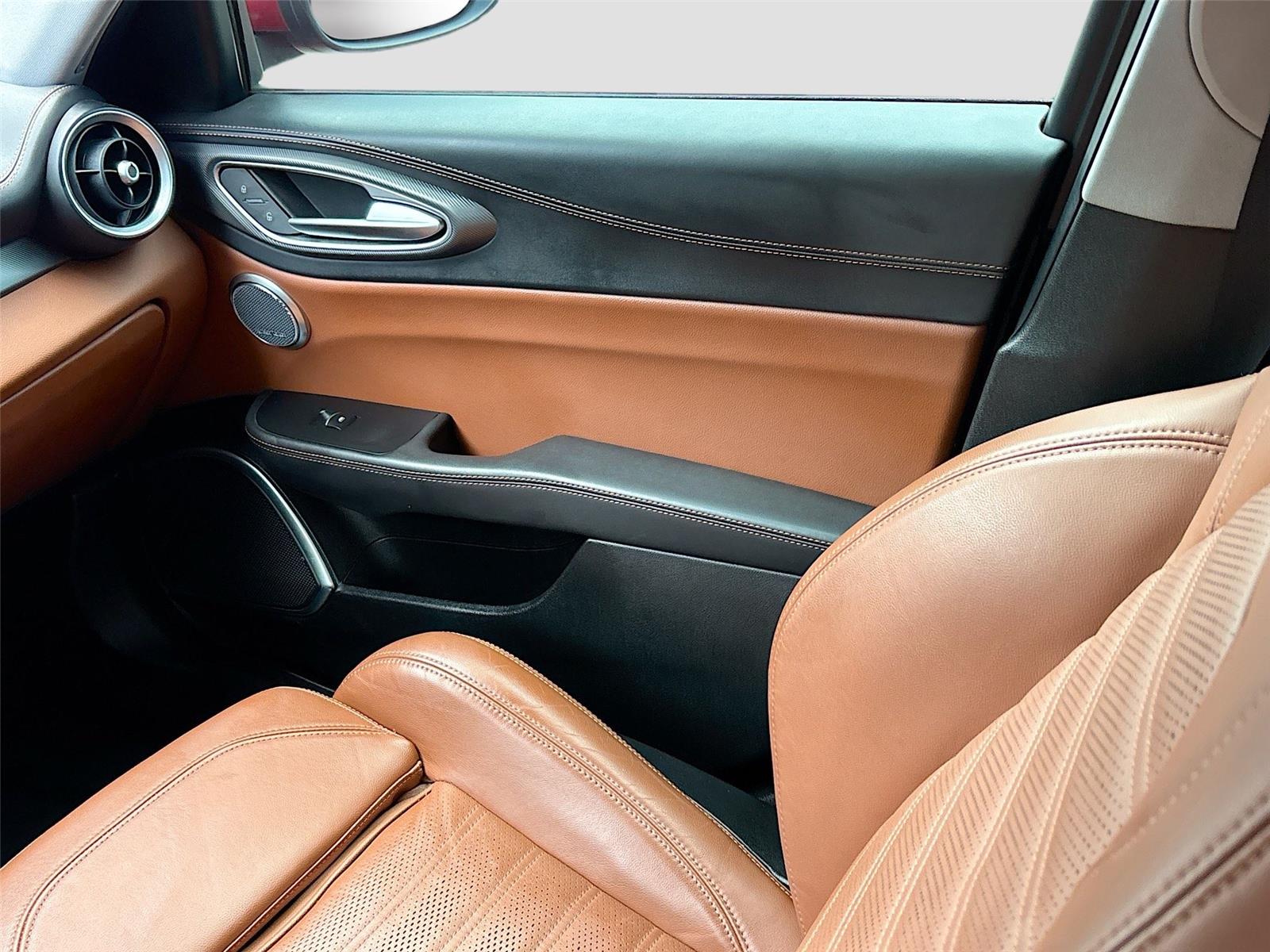 2019 Alfa Romeo Giulia Ti Sport