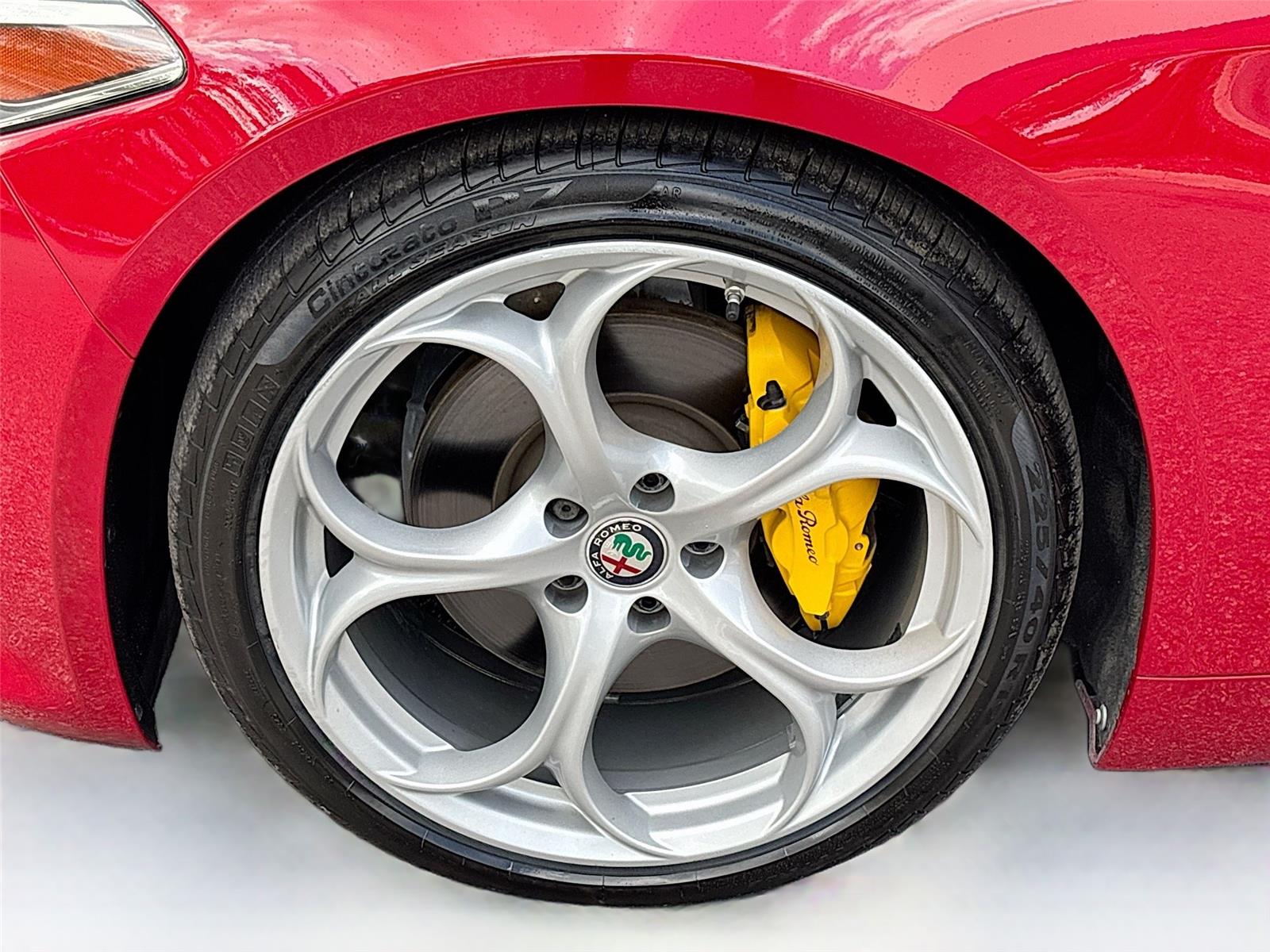 2019 Alfa Romeo Giulia Ti Sport