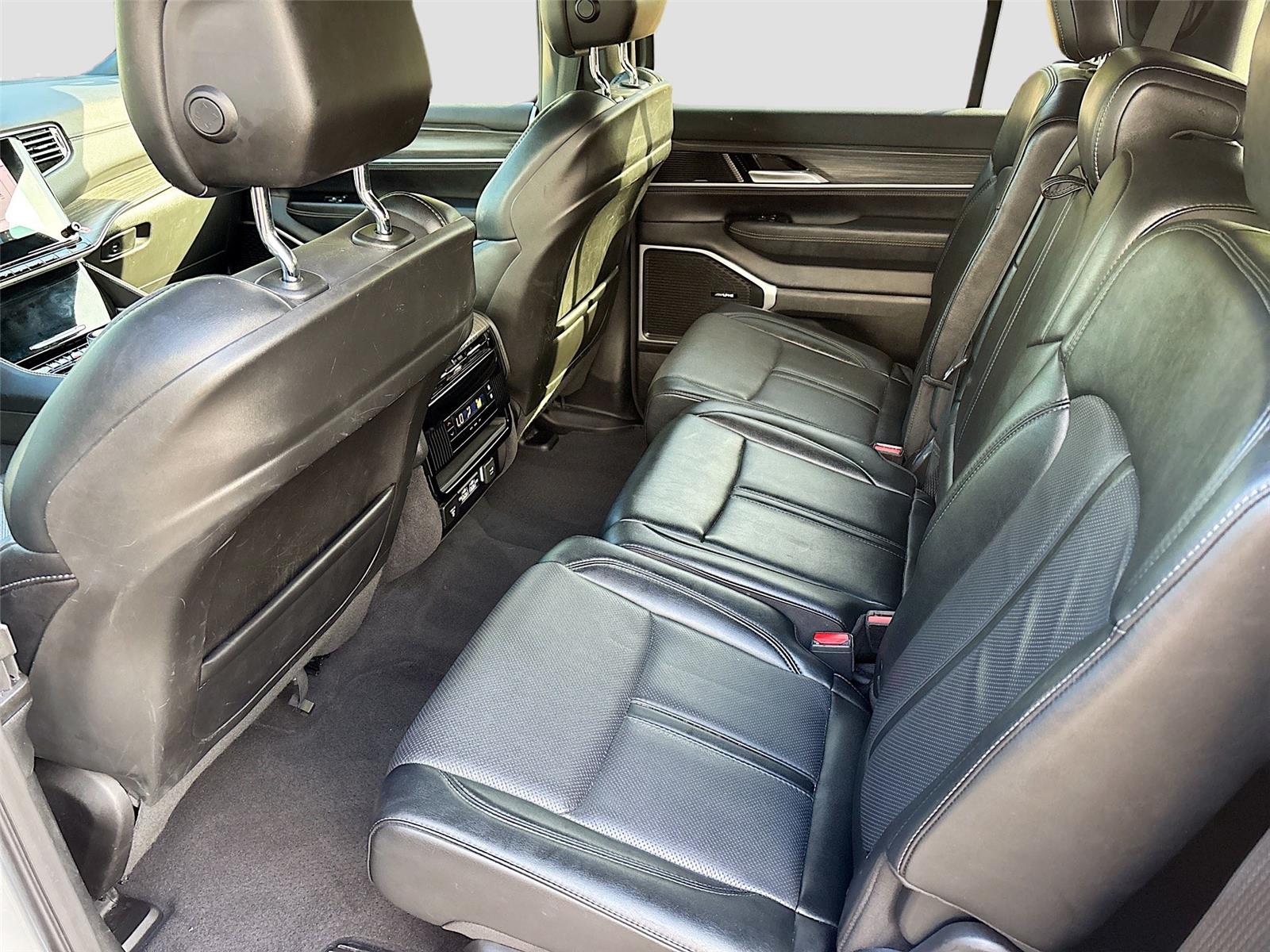 2024 Jeep Wagoneer L Series II