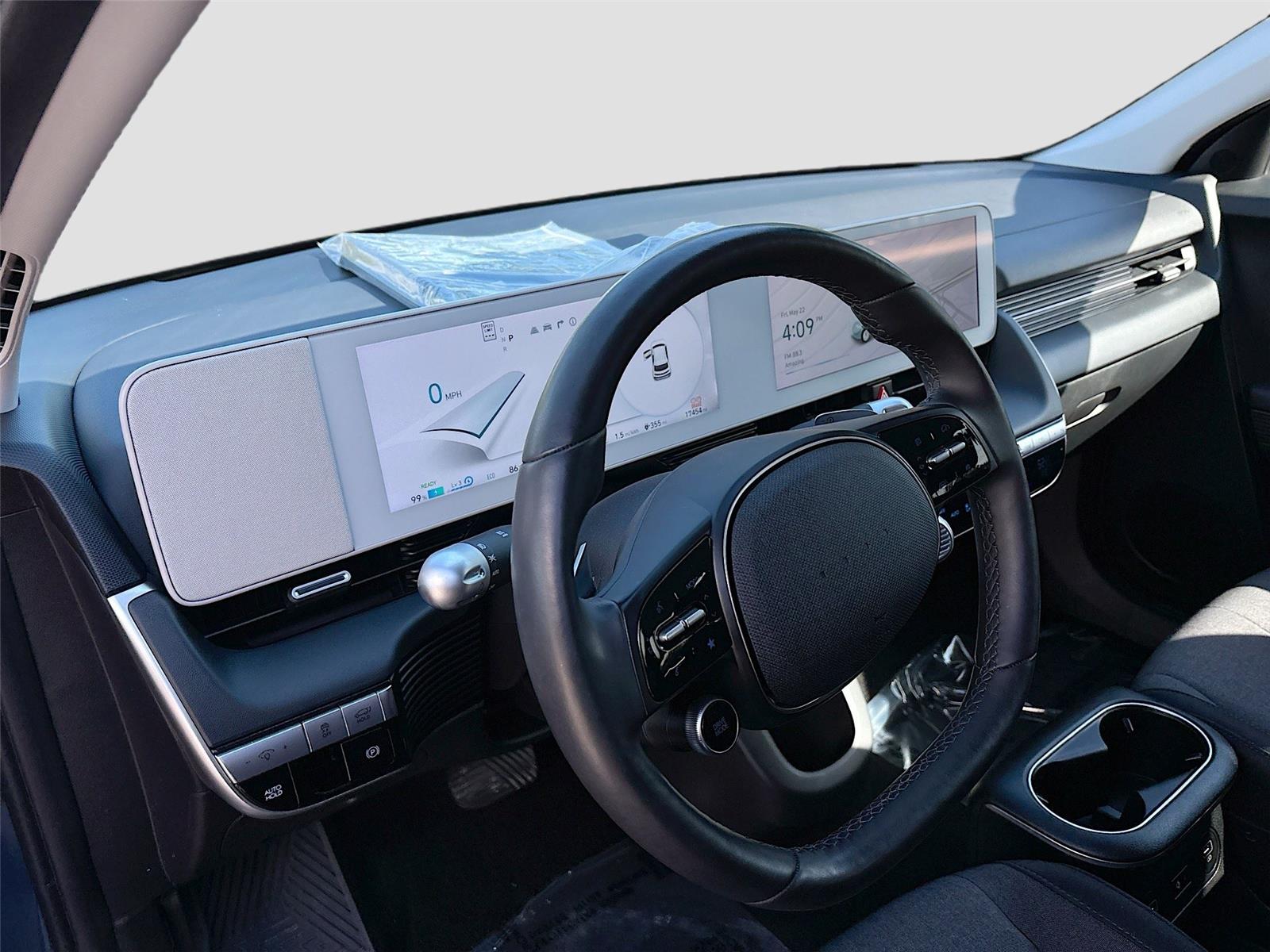 2024 Hyundai IONIQ 5 SEL