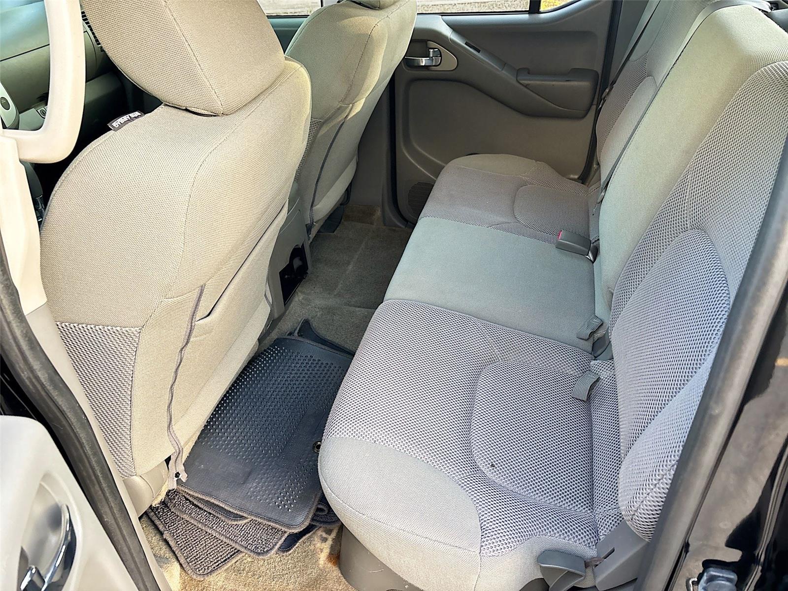 2018 Nissan Frontier SV V6