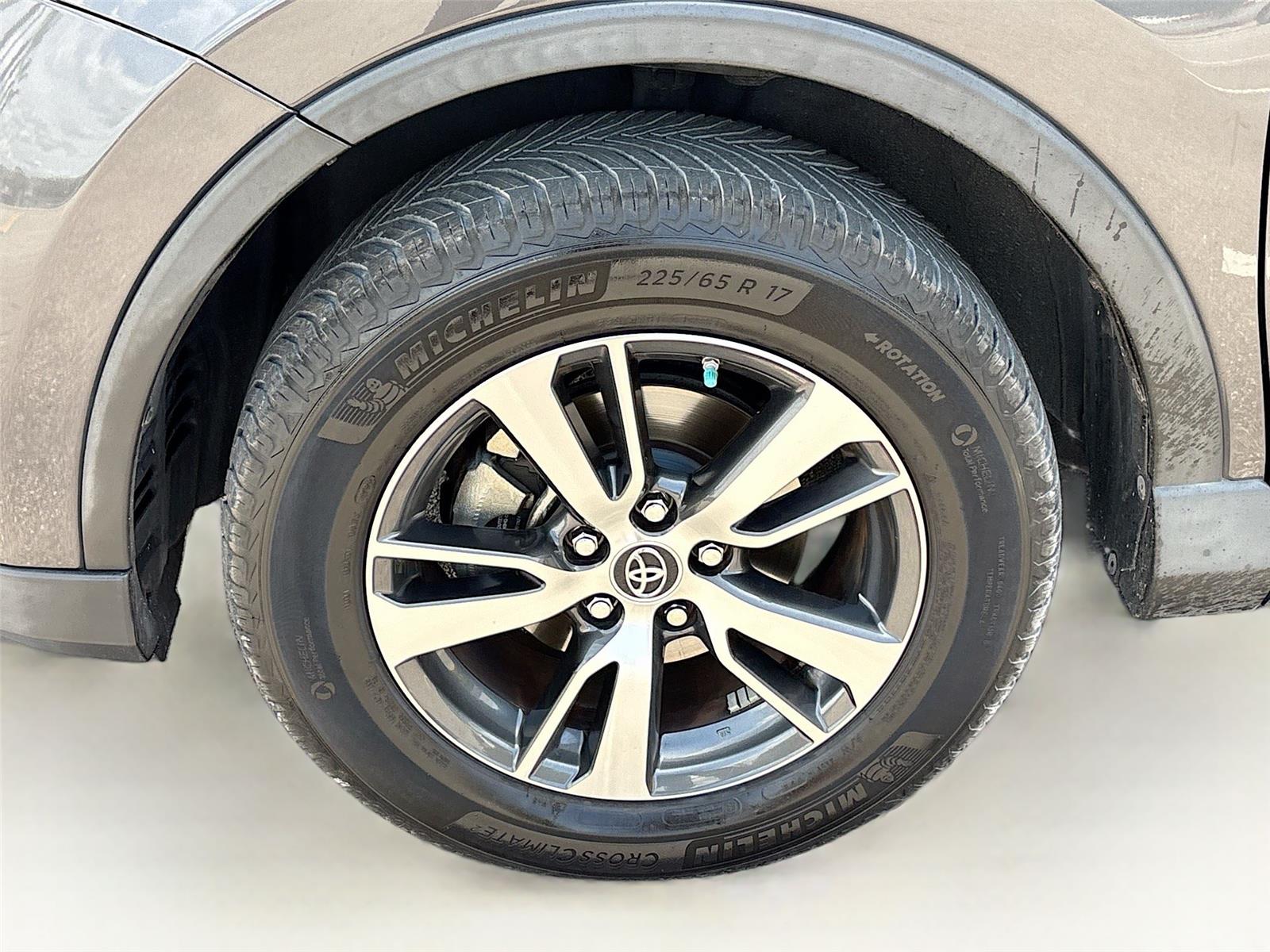 2018 Toyota RAV4 XLE