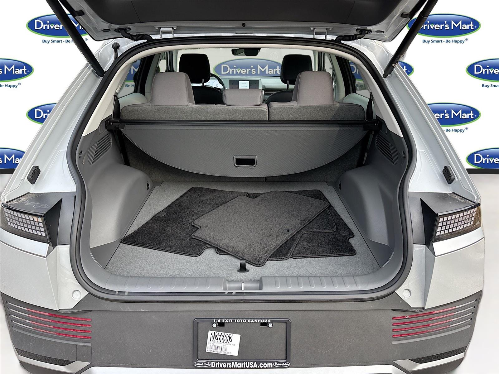 2024 Hyundai IONIQ 5 SEL