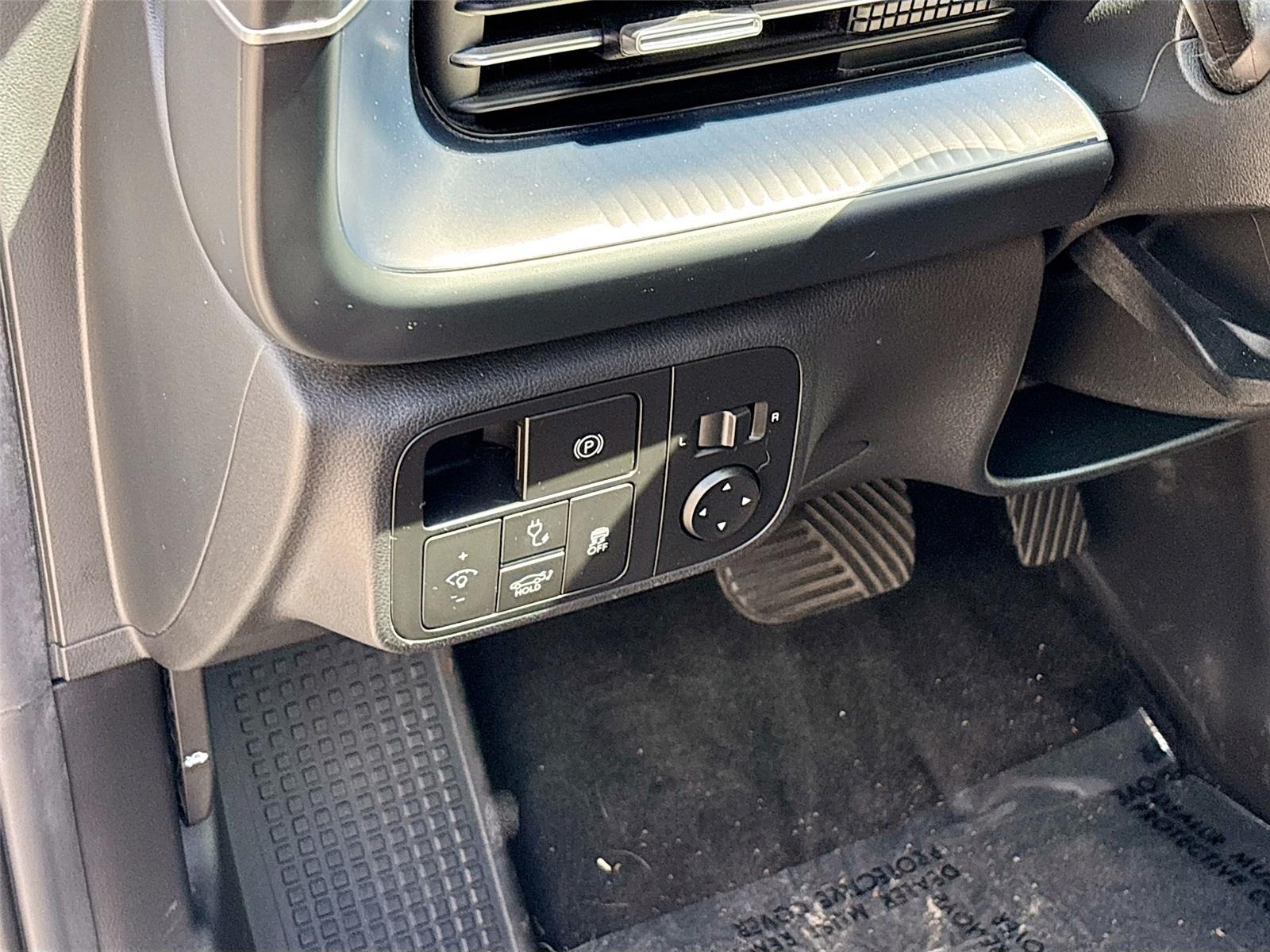 2023 Hyundai IONIQ 6 SE