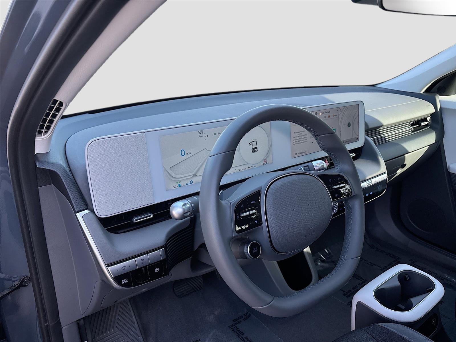 2024 Hyundai IONIQ 5 SE