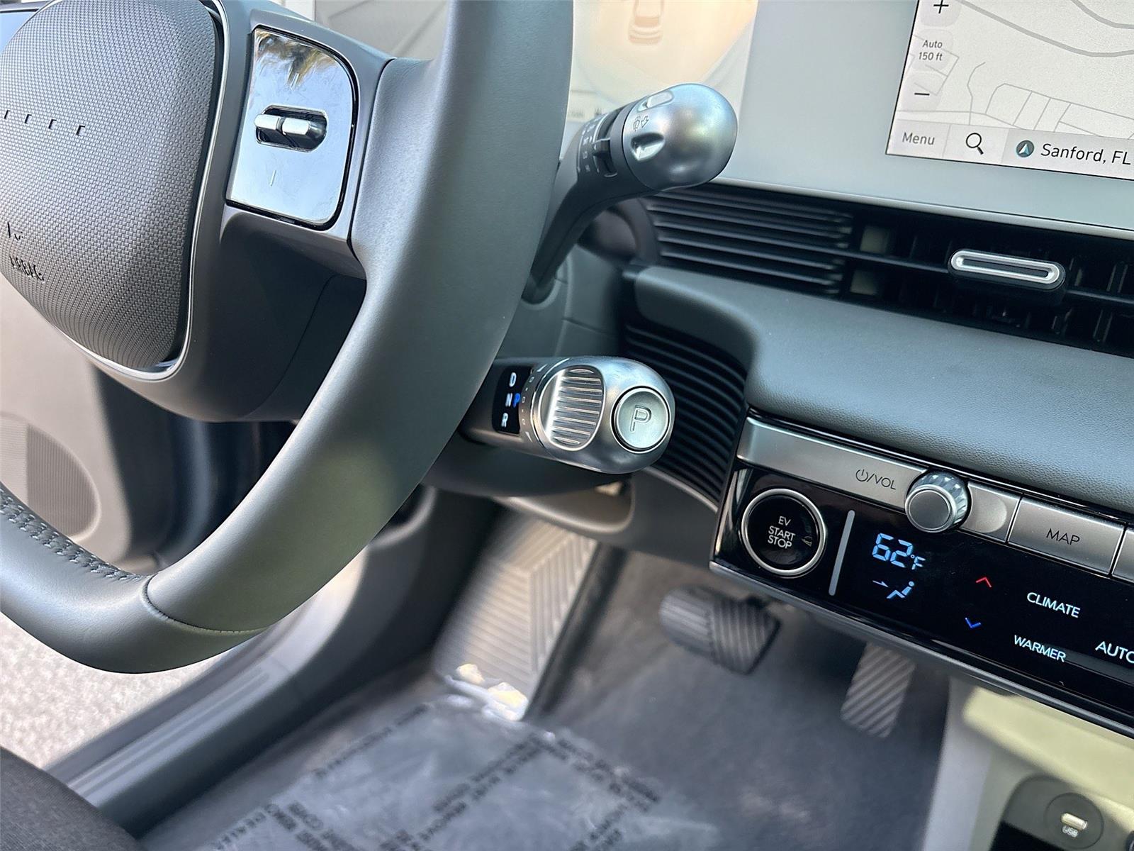 2024 Hyundai IONIQ 5 SE
