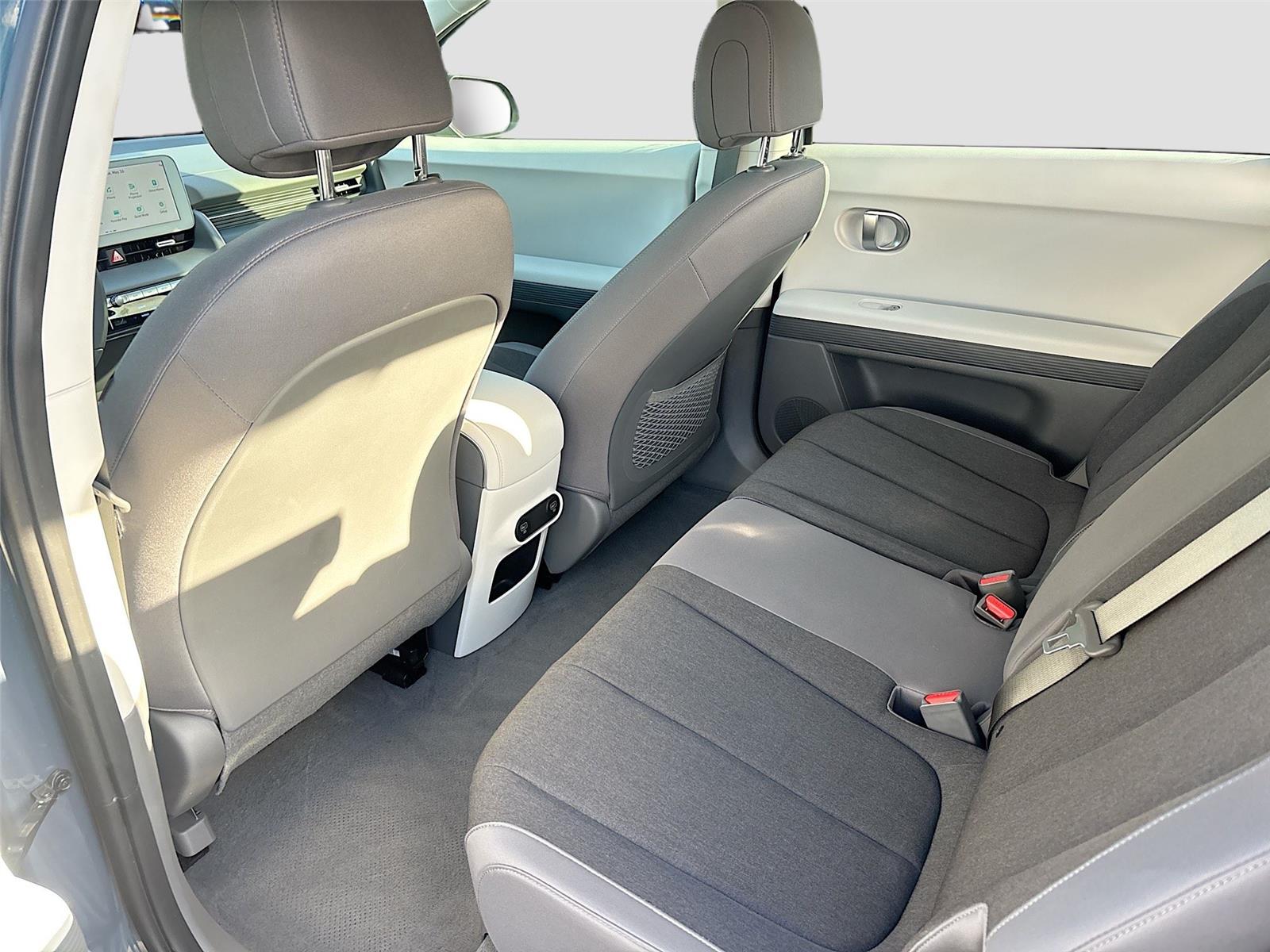 2024 Hyundai IONIQ 5 SE