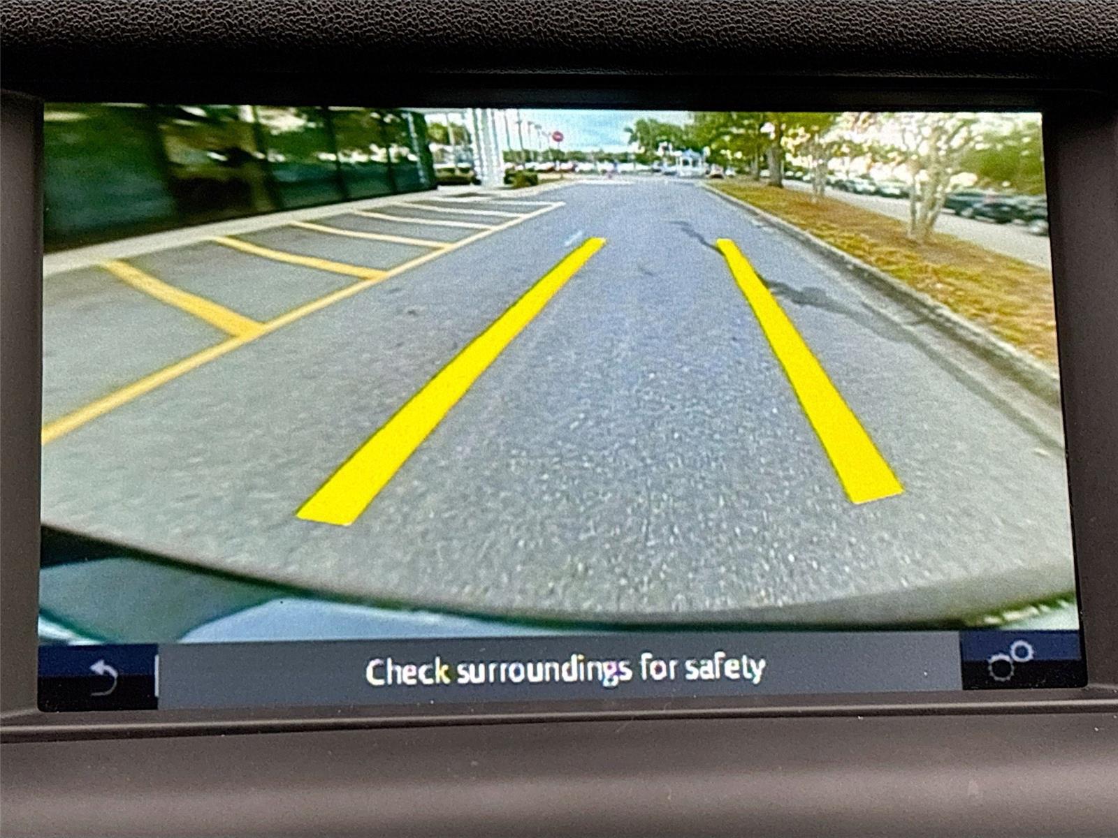2018 Land Rover Discovery Sport SE