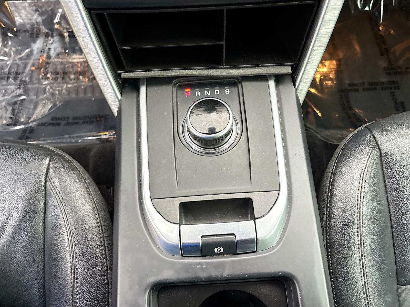 2018 Land Rover Discovery Sport SE
