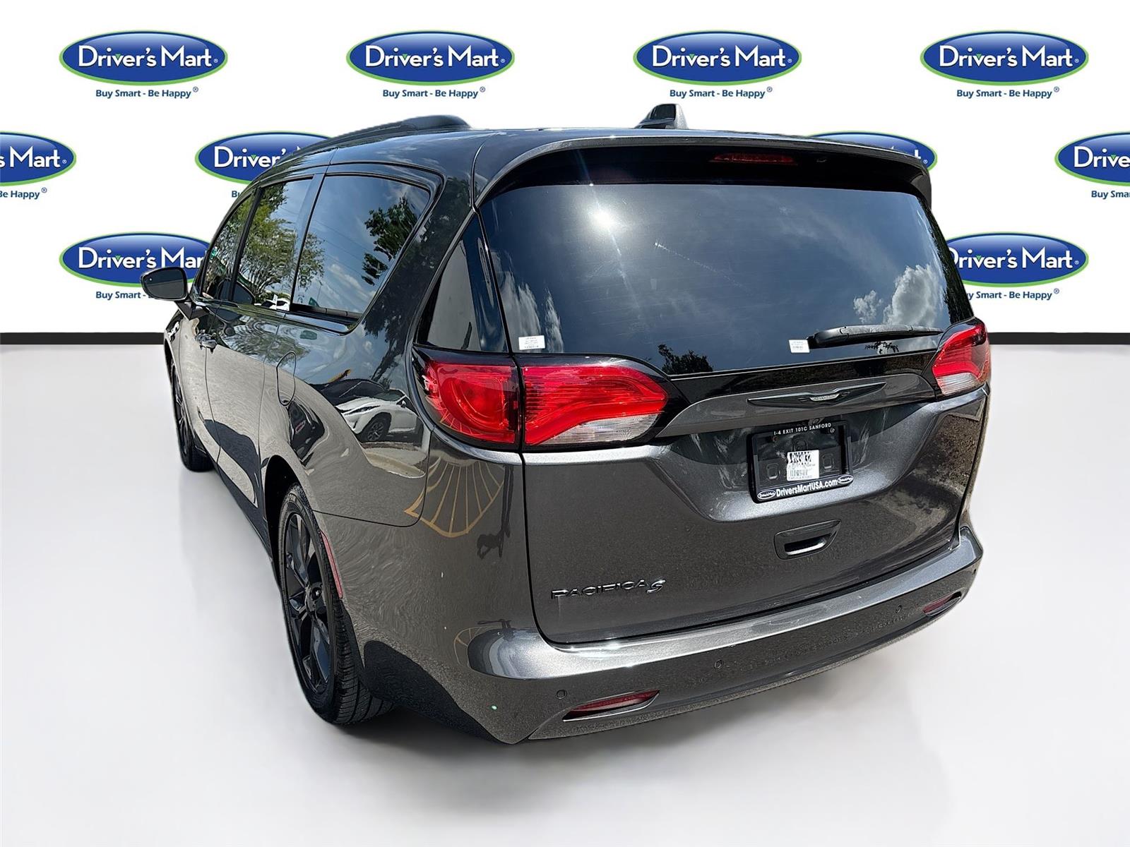 2020 Chrysler Pacifica Touring L Plus