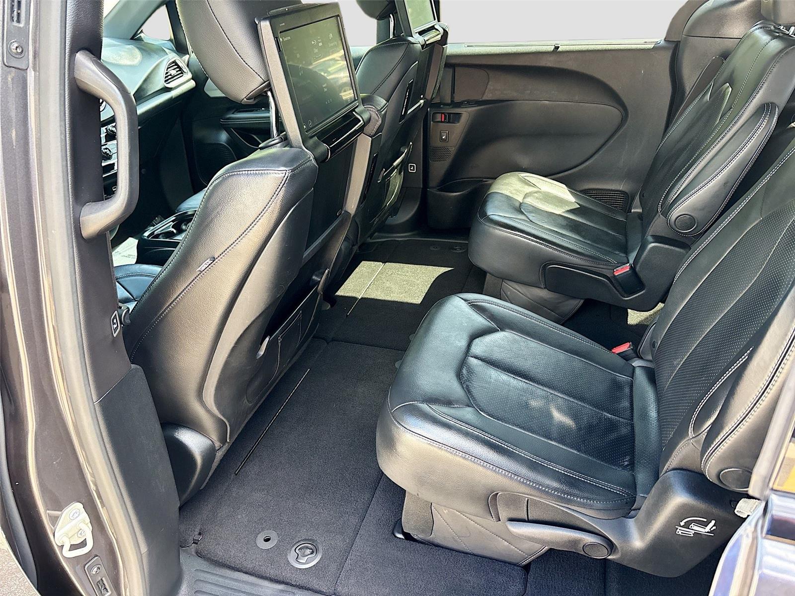 2020 Chrysler Pacifica Touring L Plus