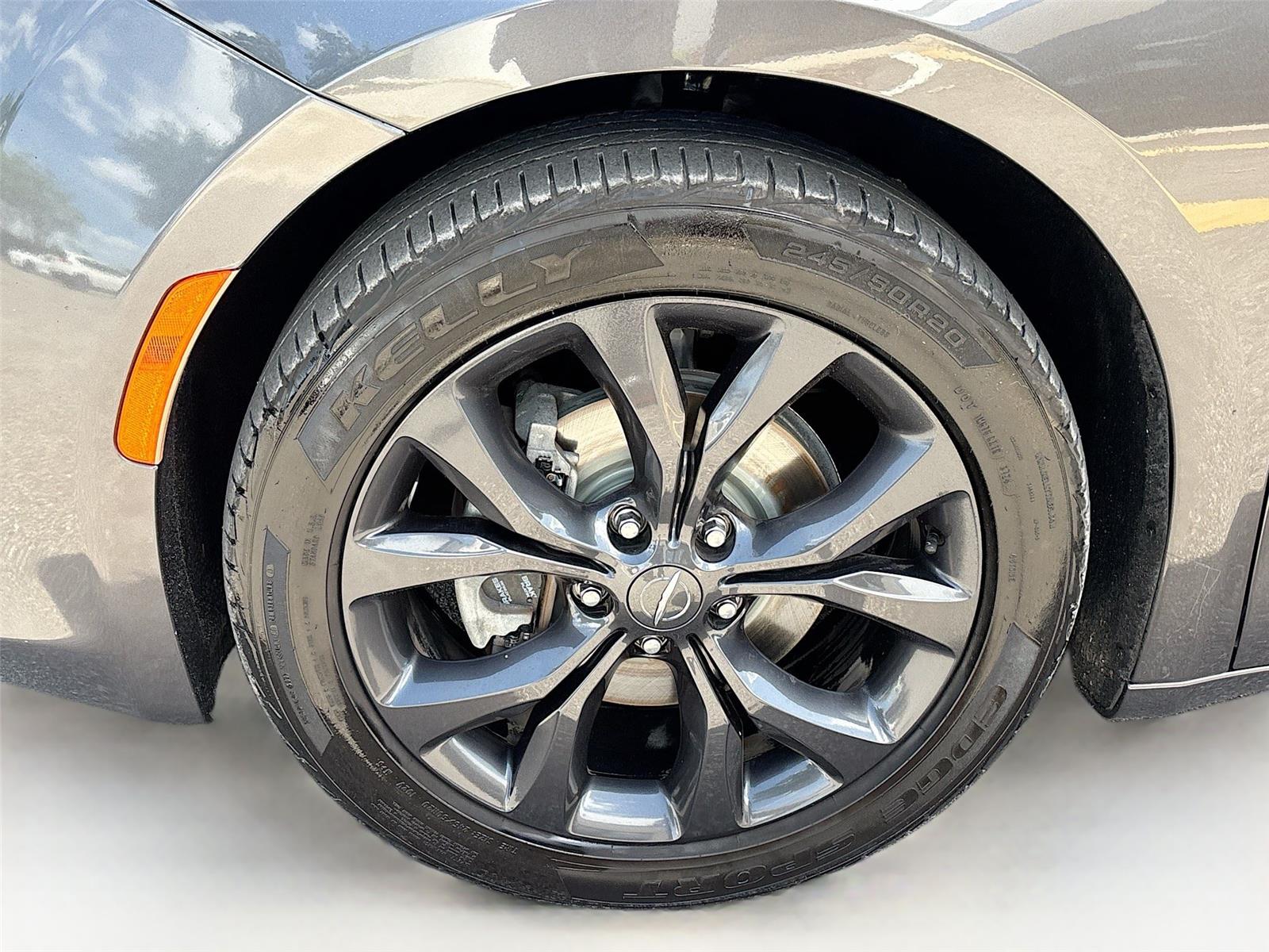 2020 Chrysler Pacifica Touring L Plus