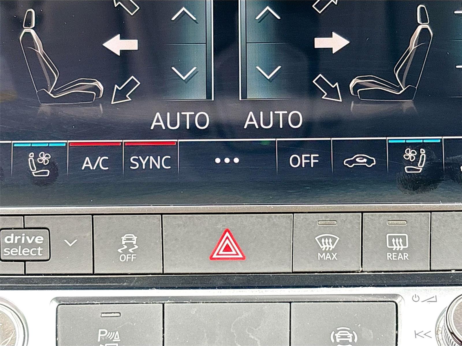 2023 Audi Q8 Premium Plus