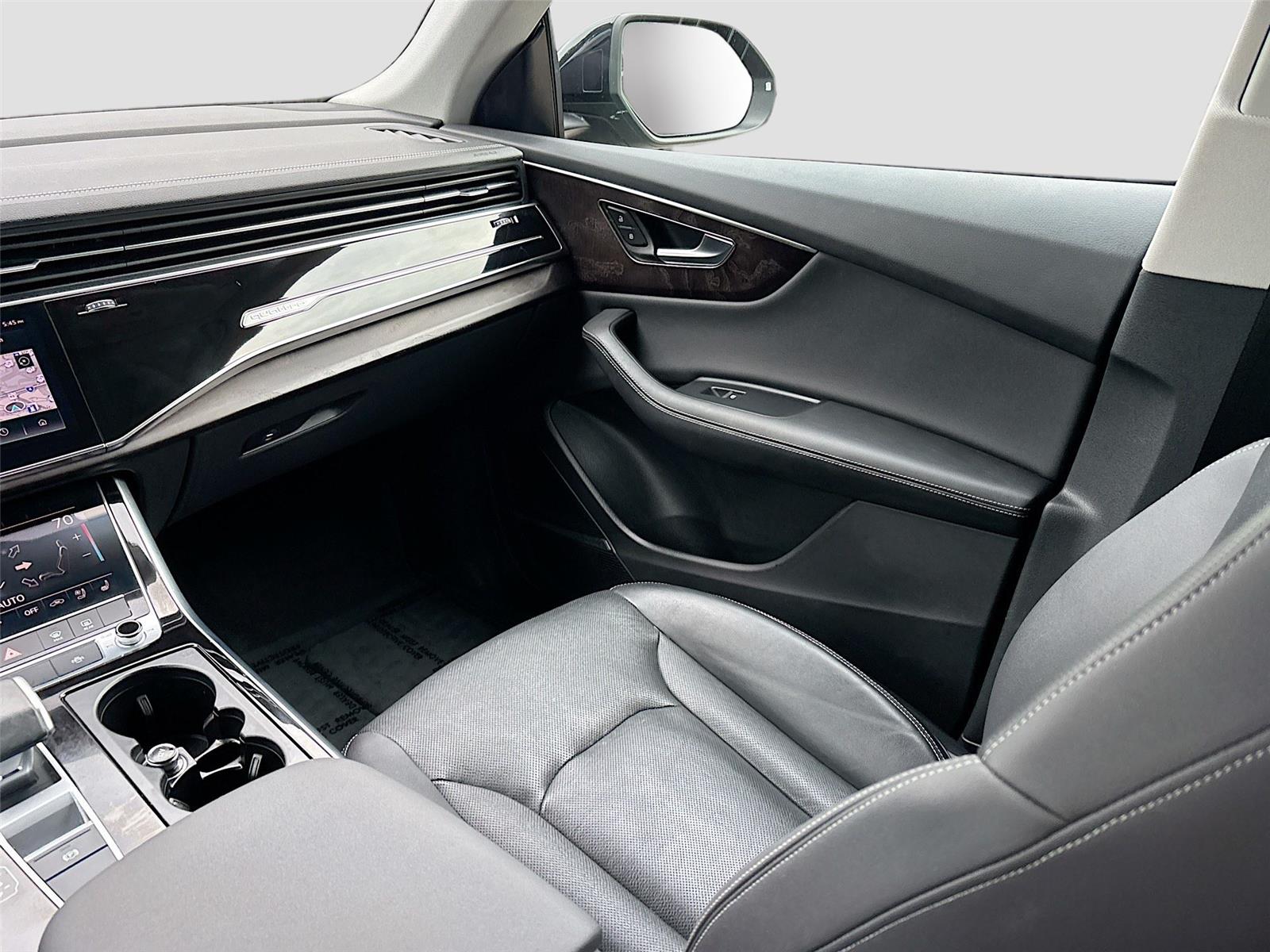 2023 Audi Q8 Premium Plus