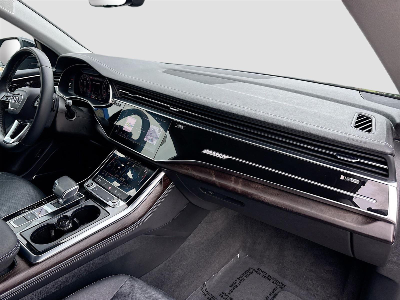 2023 Audi Q8 Premium Plus