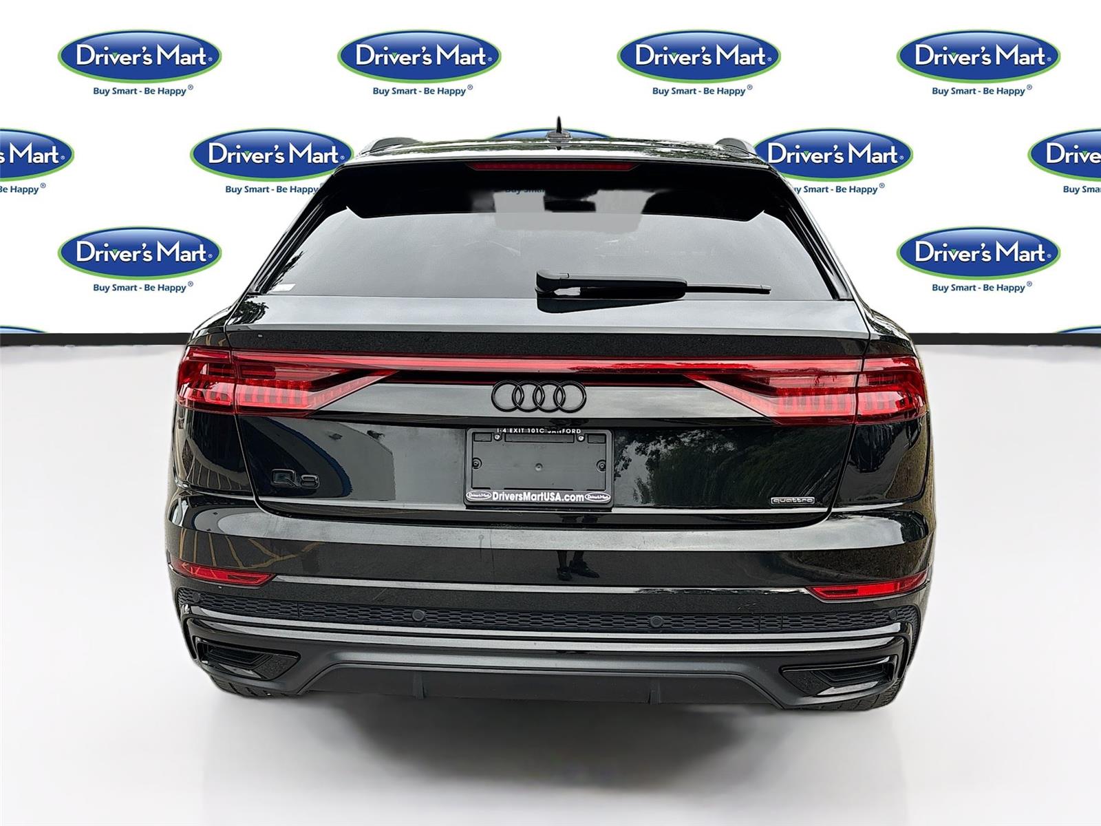 2023 Audi Q8 Premium Plus