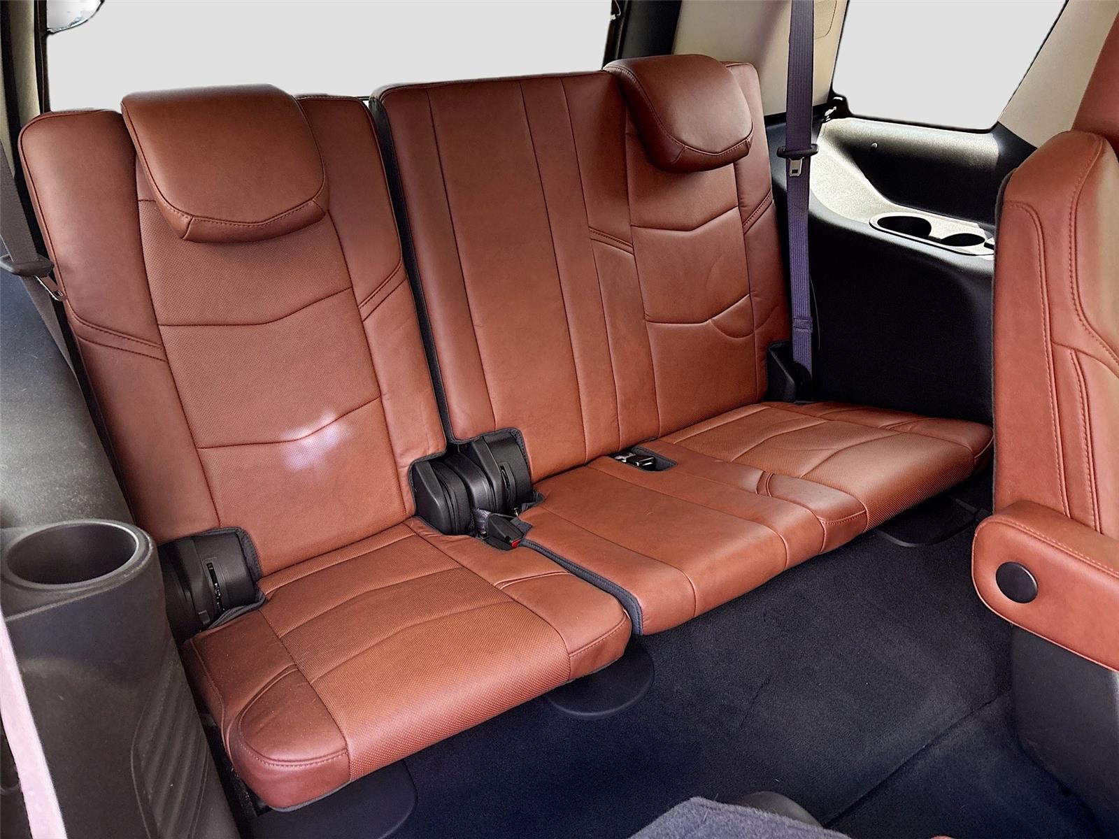 2016 Cadillac Escalade Luxury Collection