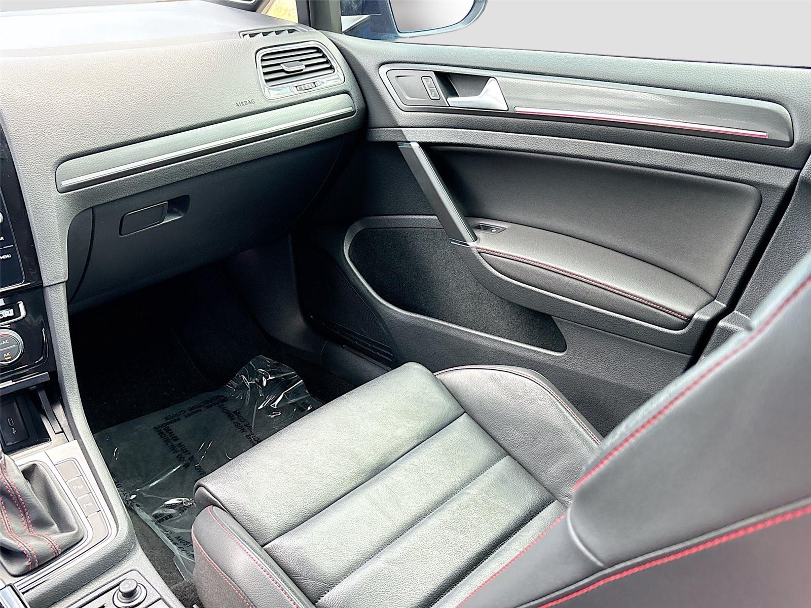 2021 Volkswagen Golf GTI Autobahn
