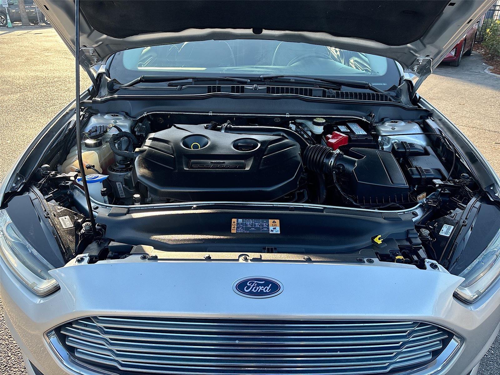 2014 Ford Fusion SE