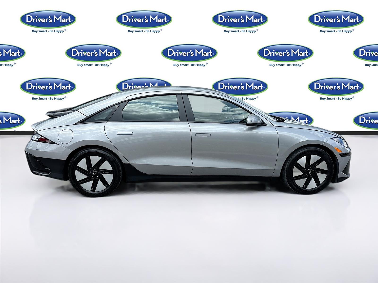 2024 Hyundai IONIQ 6 SE