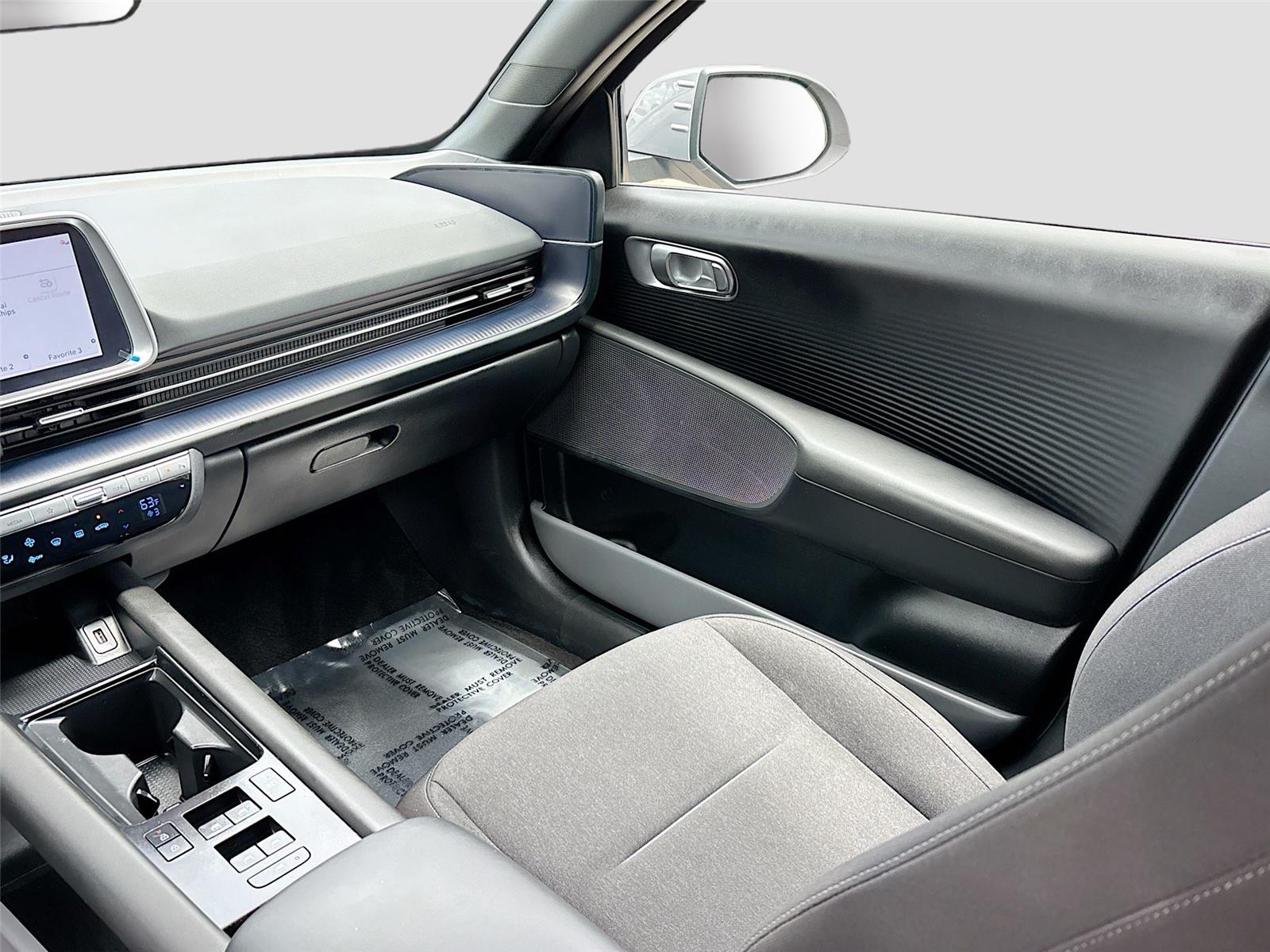 2024 Hyundai IONIQ 6 SE