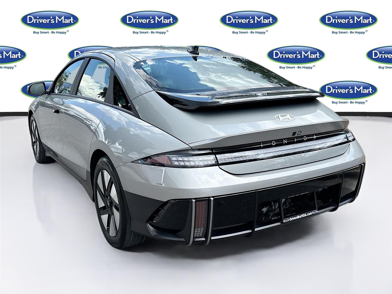 2024 Hyundai IONIQ 6 SE