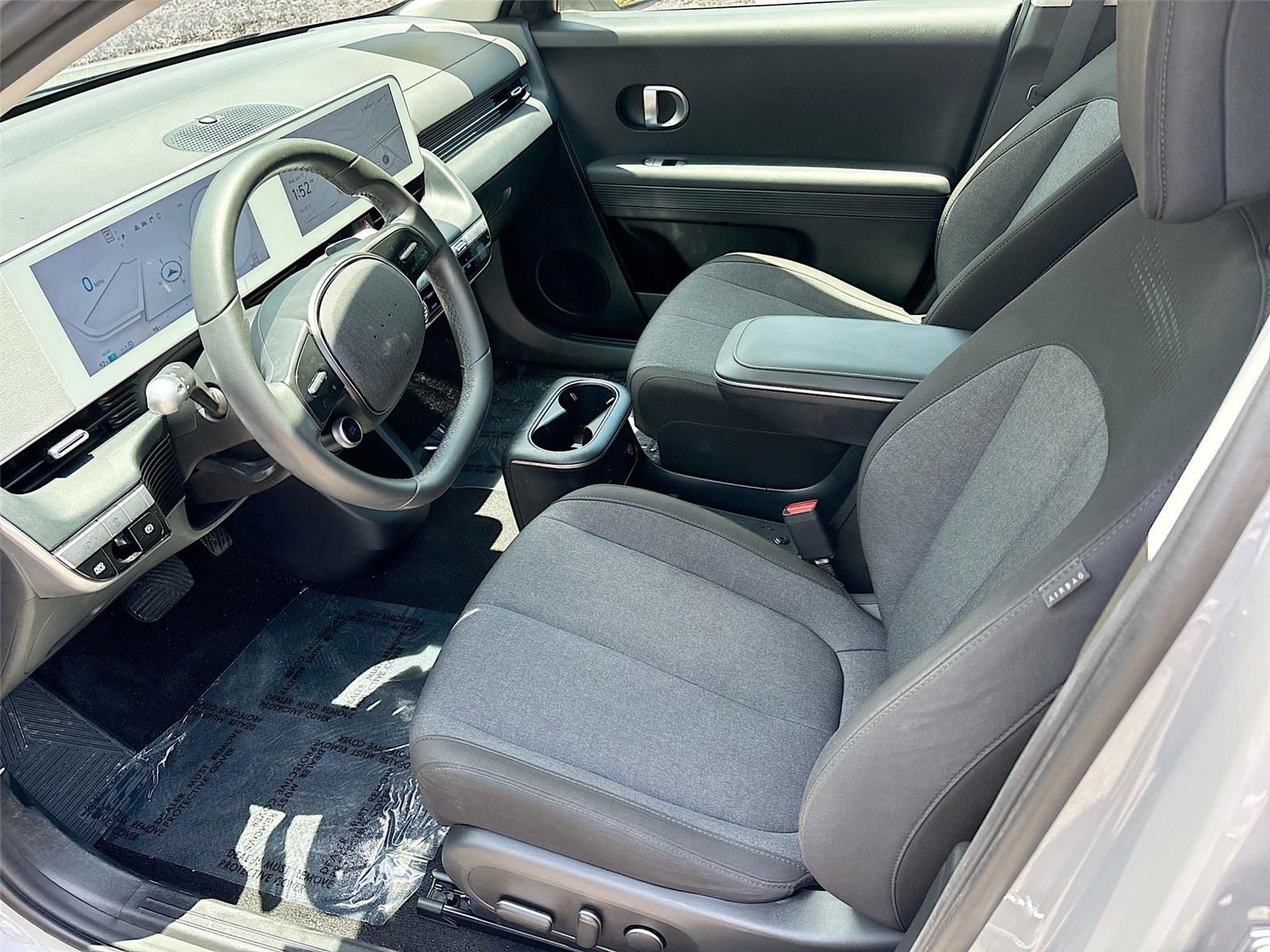 2024 Hyundai IONIQ 5 SE