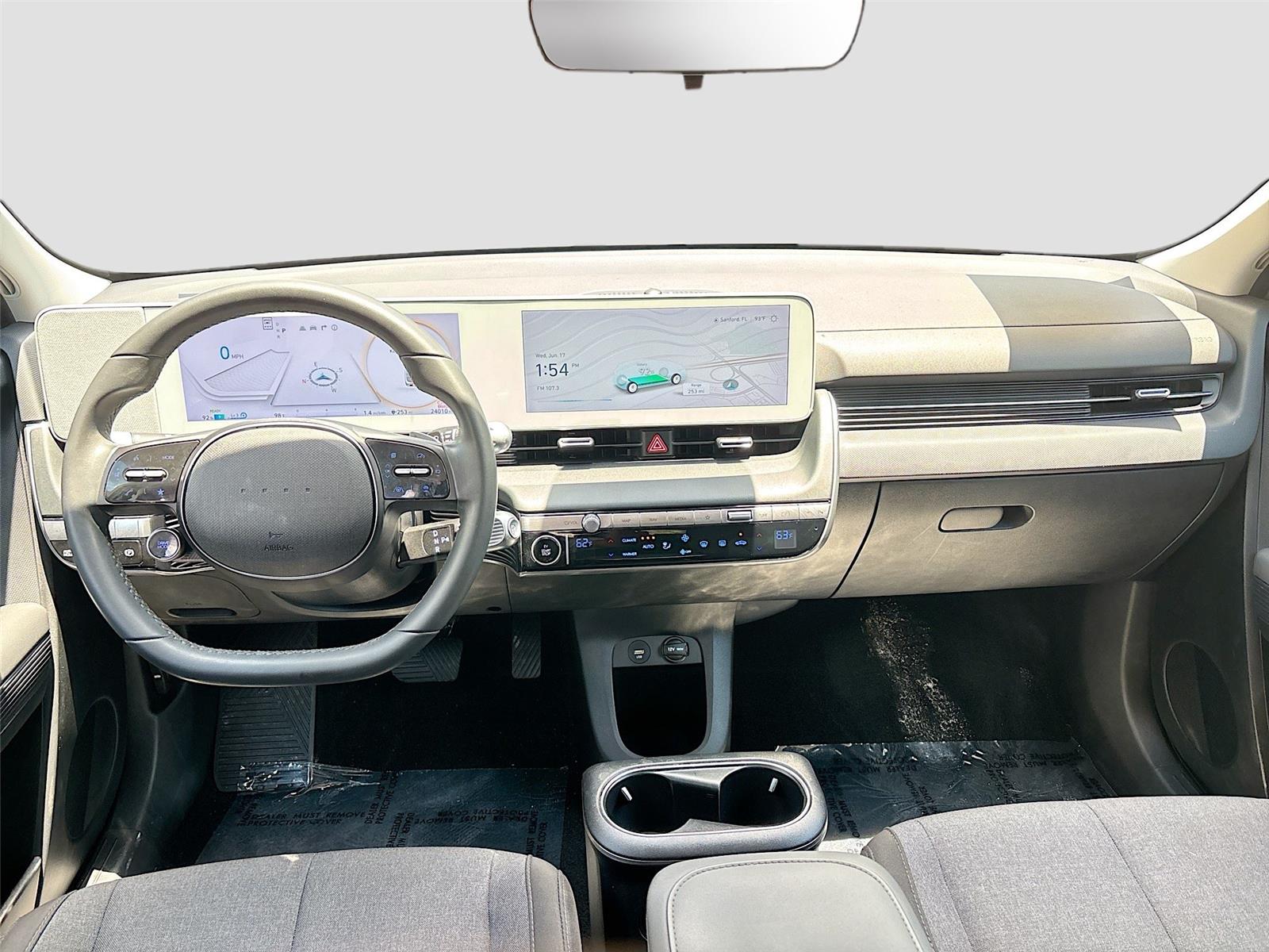 2024 Hyundai IONIQ 5 SE