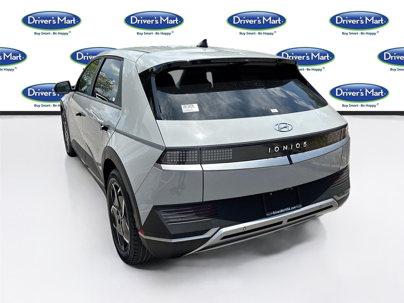 2024 Hyundai IONIQ 5 SE