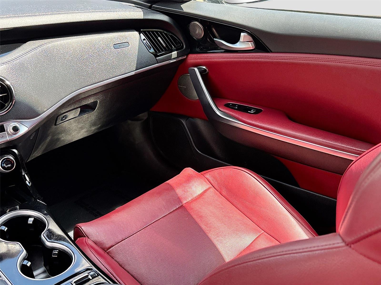 2022 Kia Stinger GT-Line
