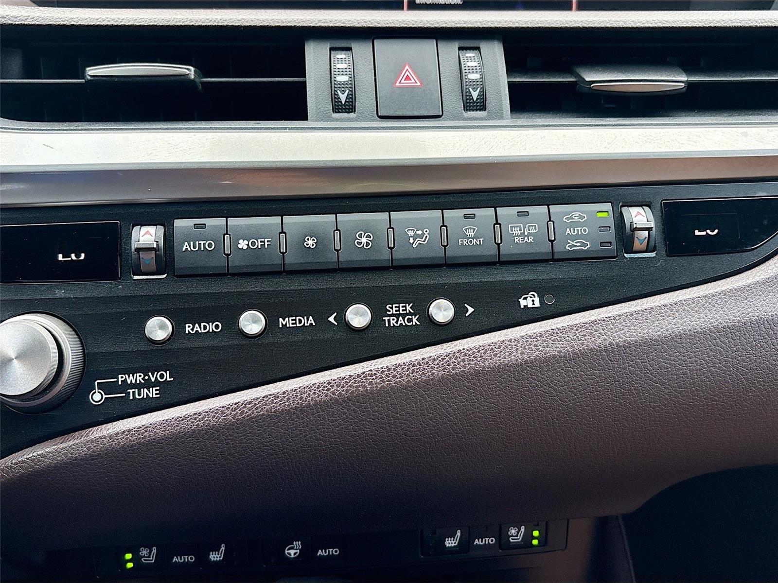 2021 Lexus ES ES 300h