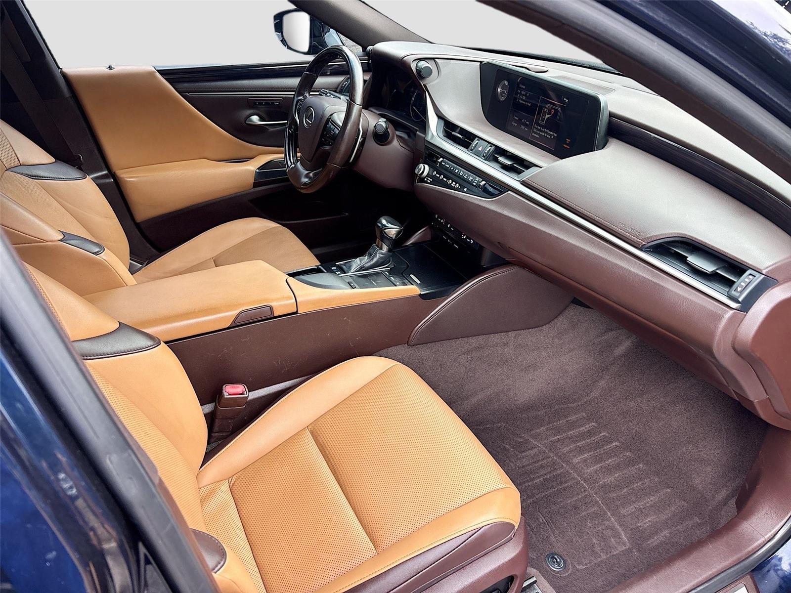 2021 Lexus ES ES 300h