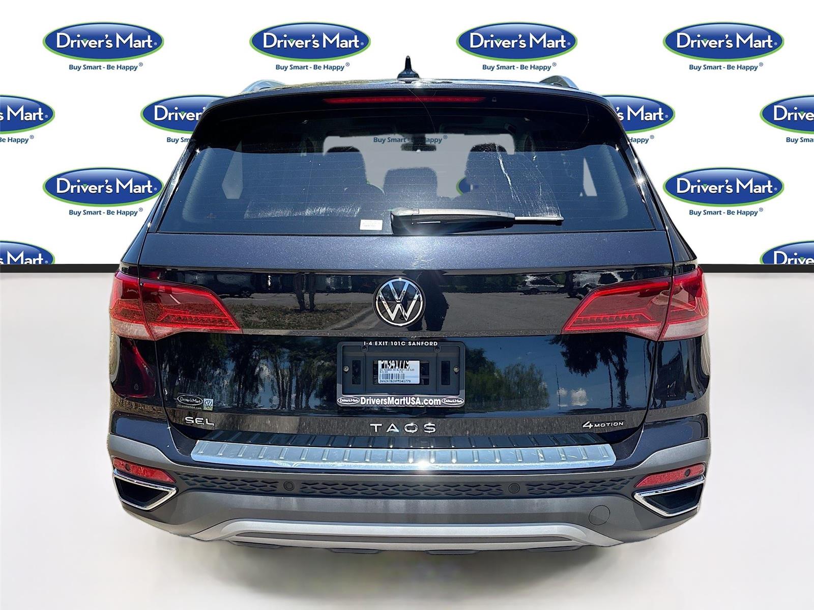 2023 Volkswagen Taos SEL