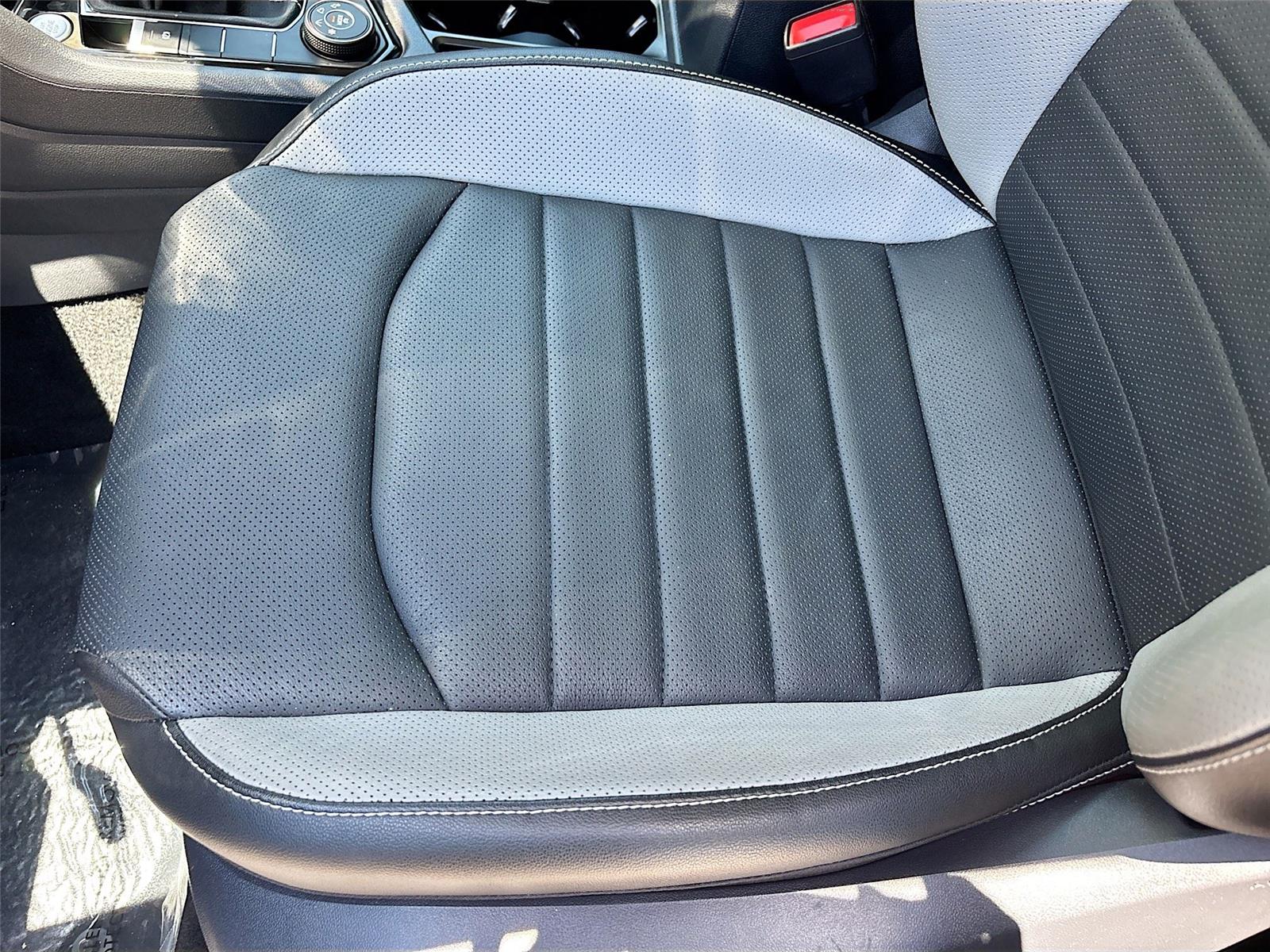 2023 Volkswagen Taos SEL