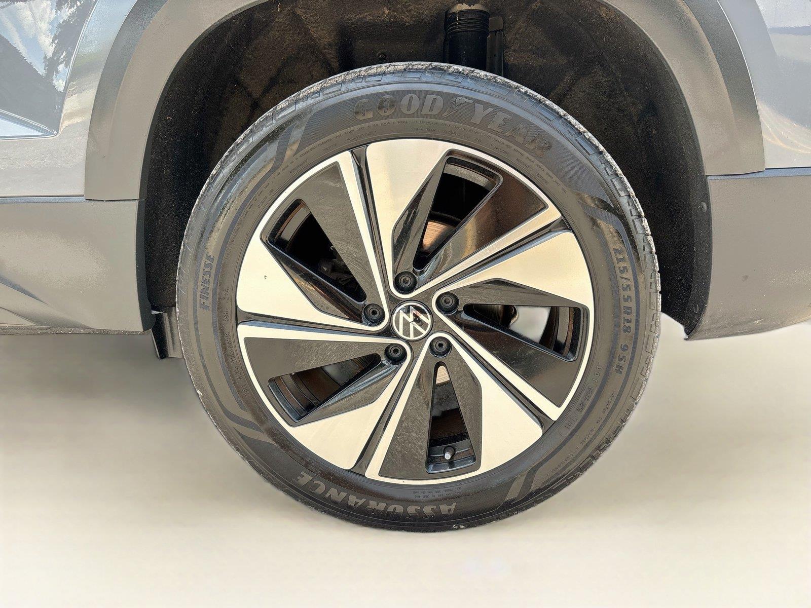 2023 Volkswagen Taos SE