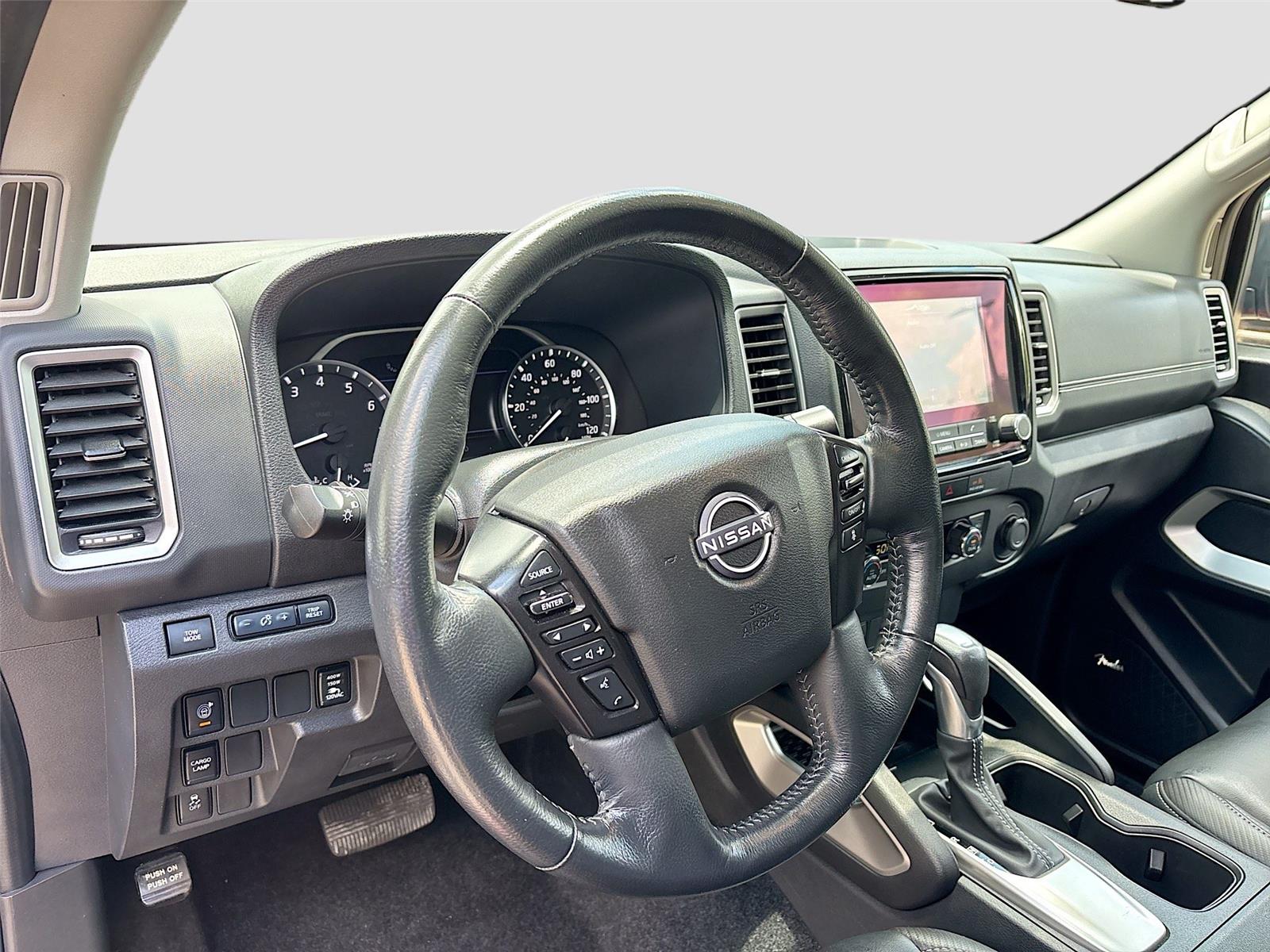 2023 Nissan Frontier SV