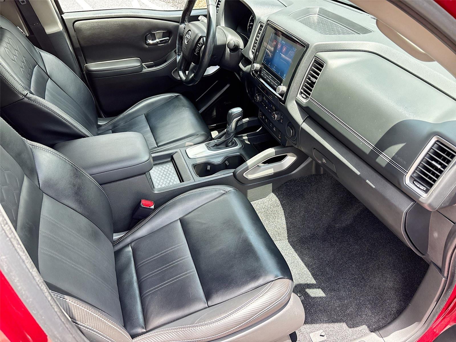 2023 Nissan Frontier SV