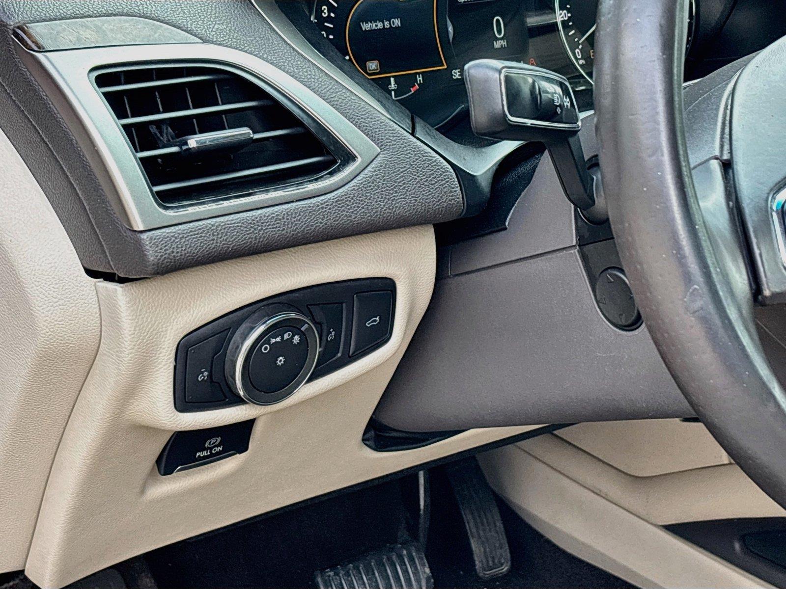 2017 Lincoln MKZ Select