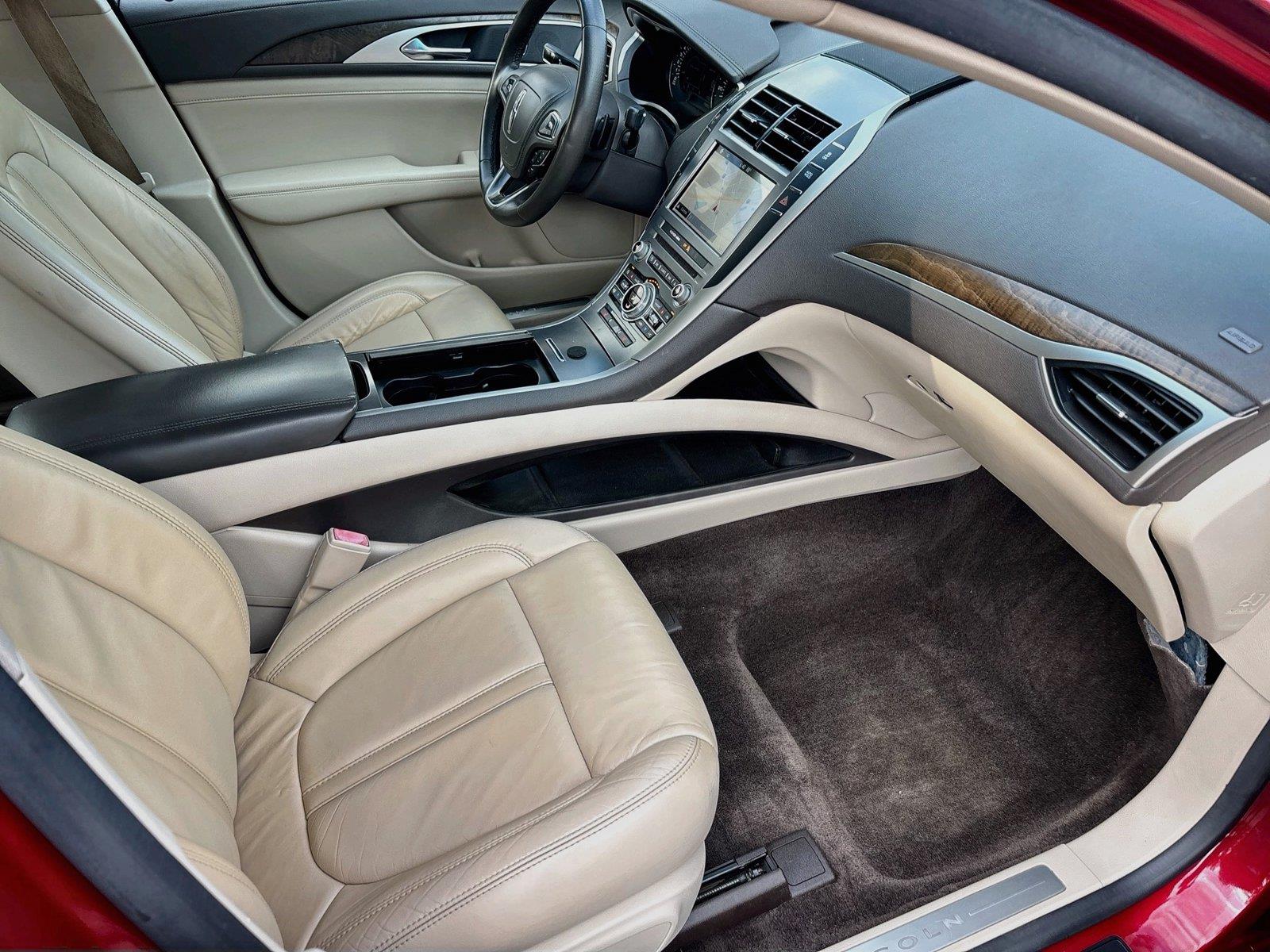2017 Lincoln MKZ Select