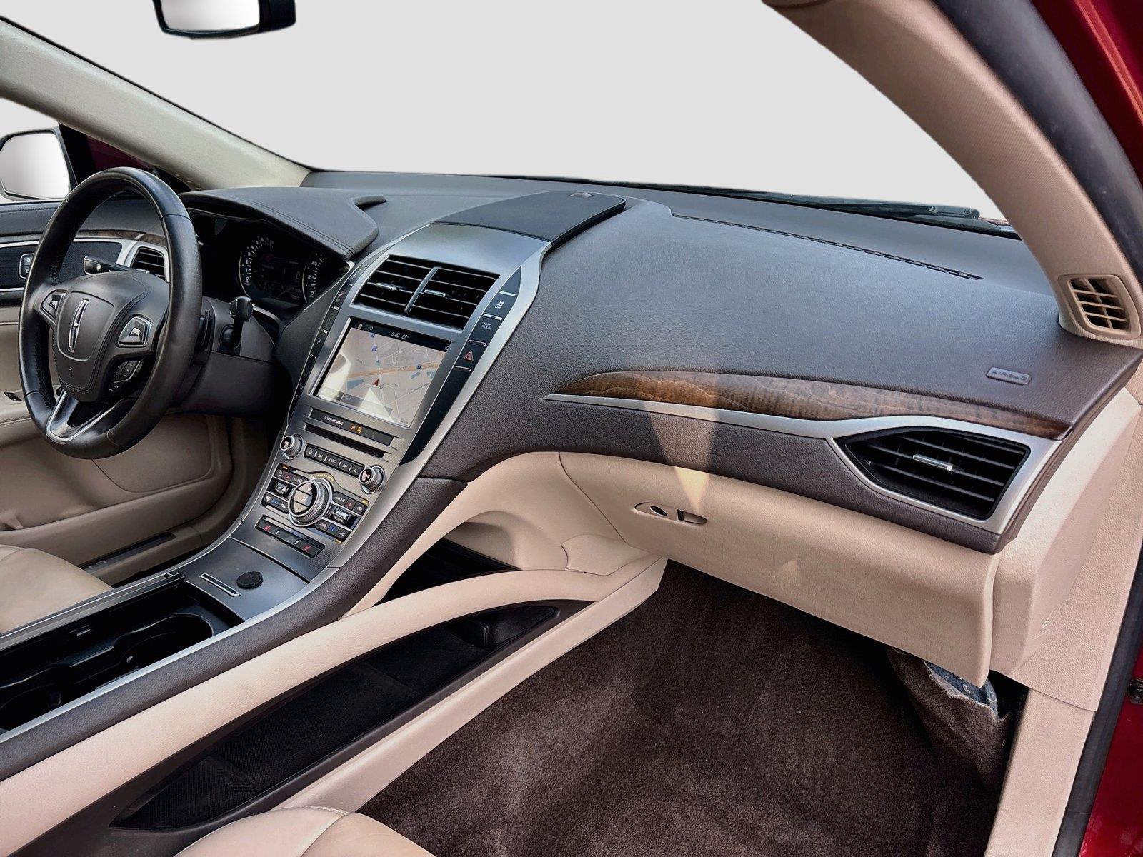 2017 Lincoln MKZ Select