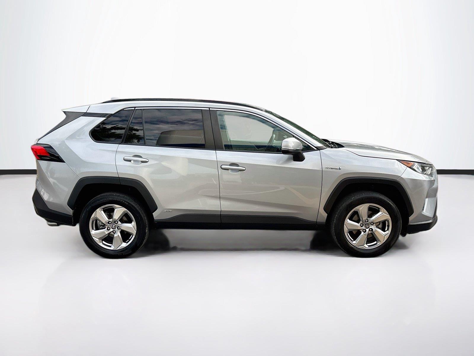 2021 Toyota RAV4 Hybrid XLE Premium