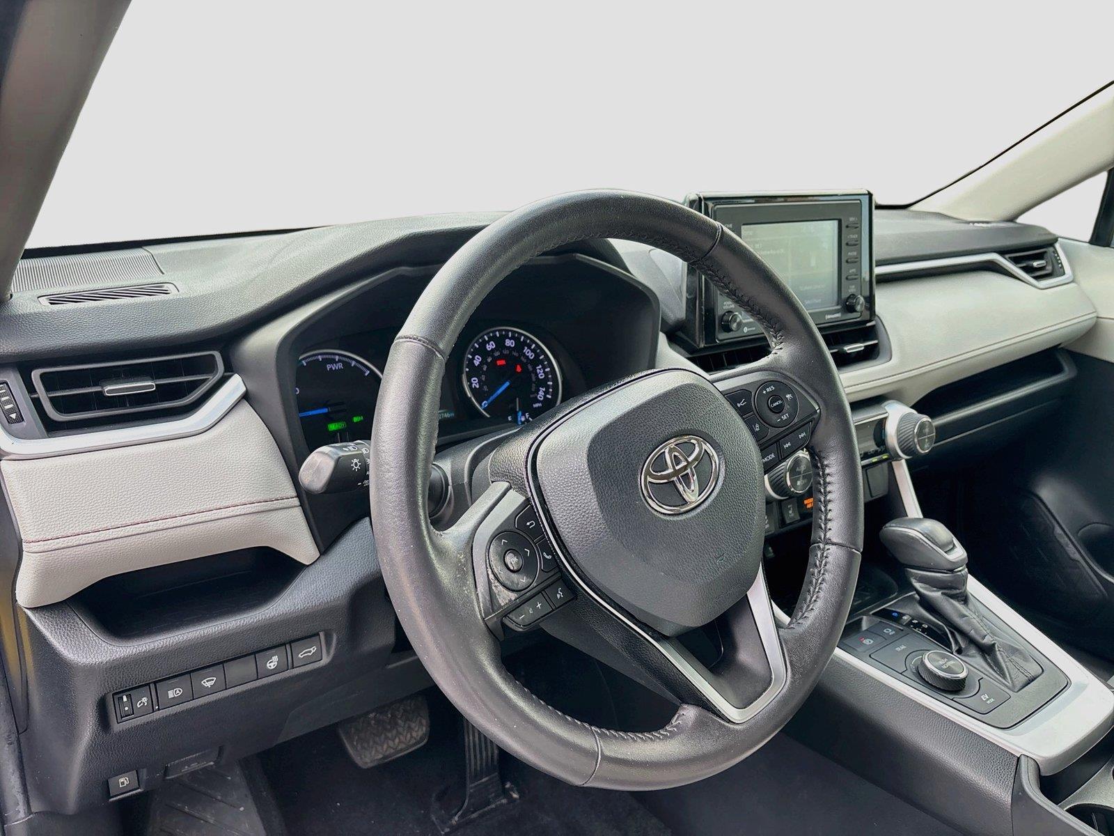 2021 Toyota RAV4 Hybrid XLE Premium