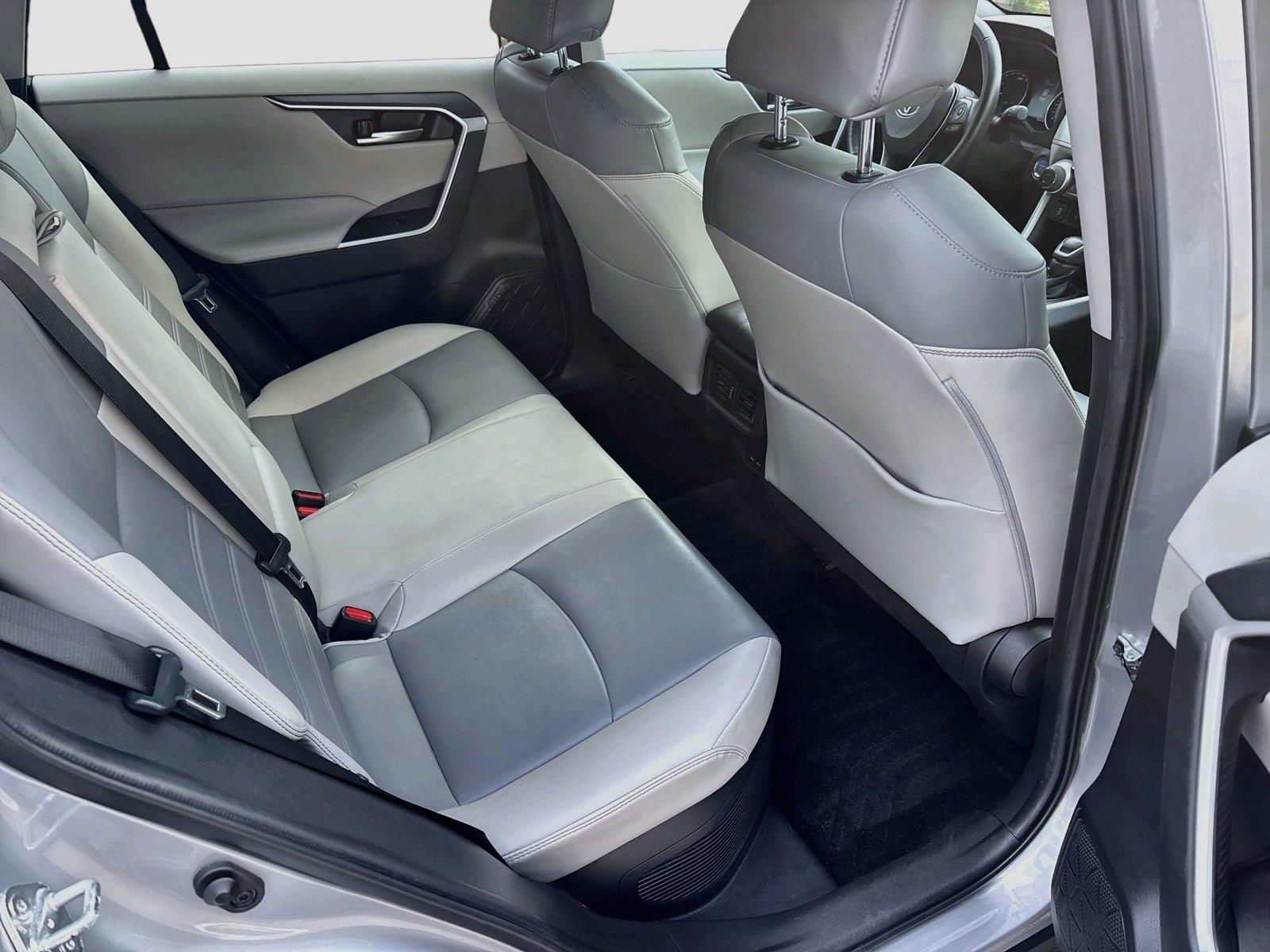 2021 Toyota RAV4 Hybrid XLE Premium