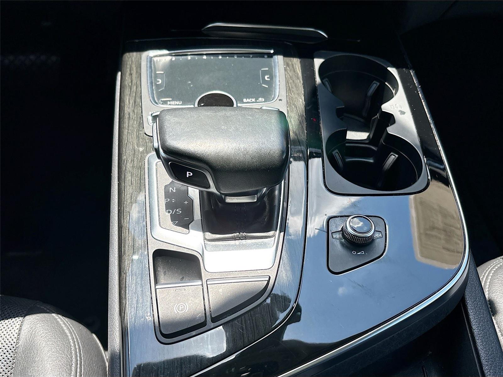 2019 Audi Q7 Premium Plus