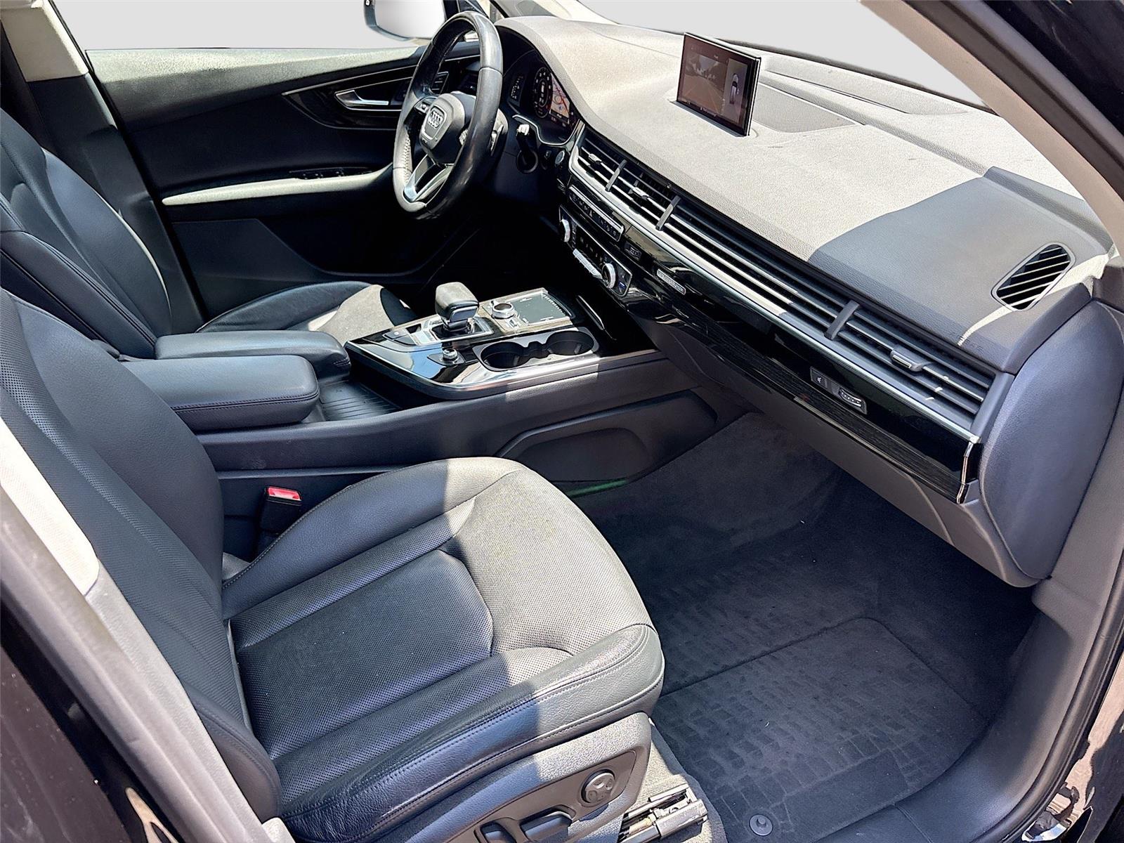 2019 Audi Q7 Premium Plus