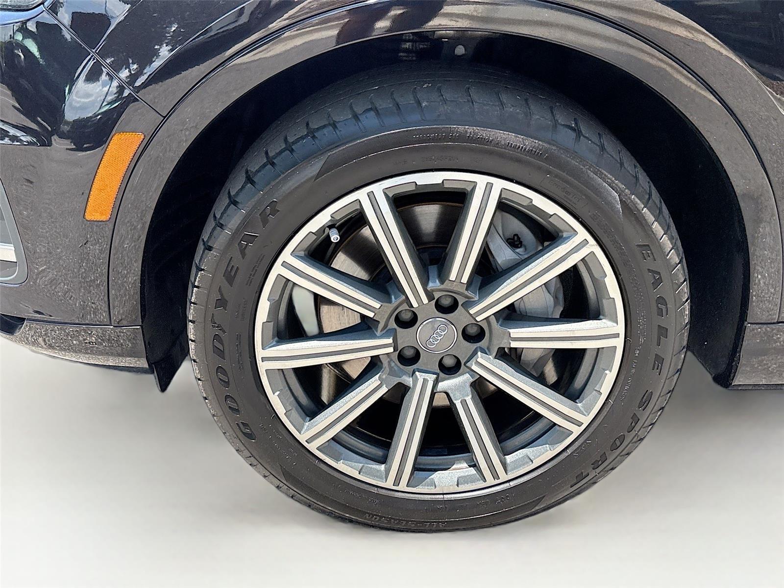 2019 Audi Q7 Premium Plus