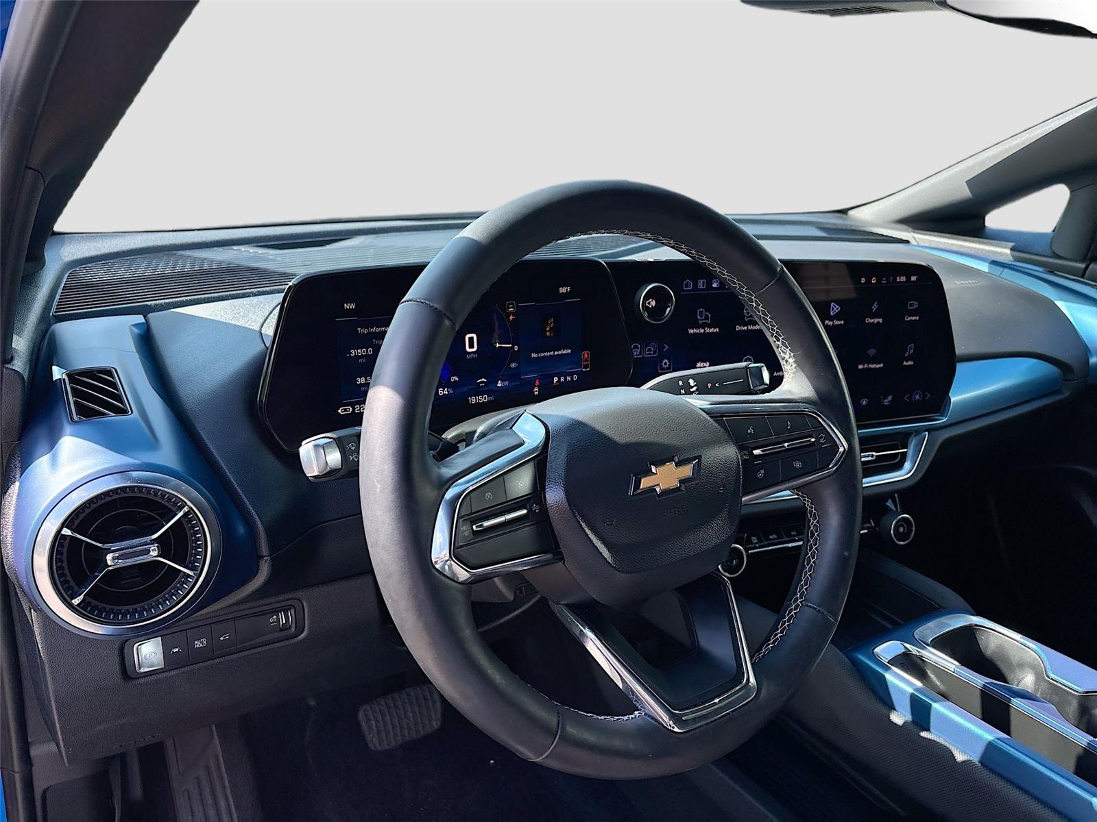 2024 Chevrolet Equinox EV LT